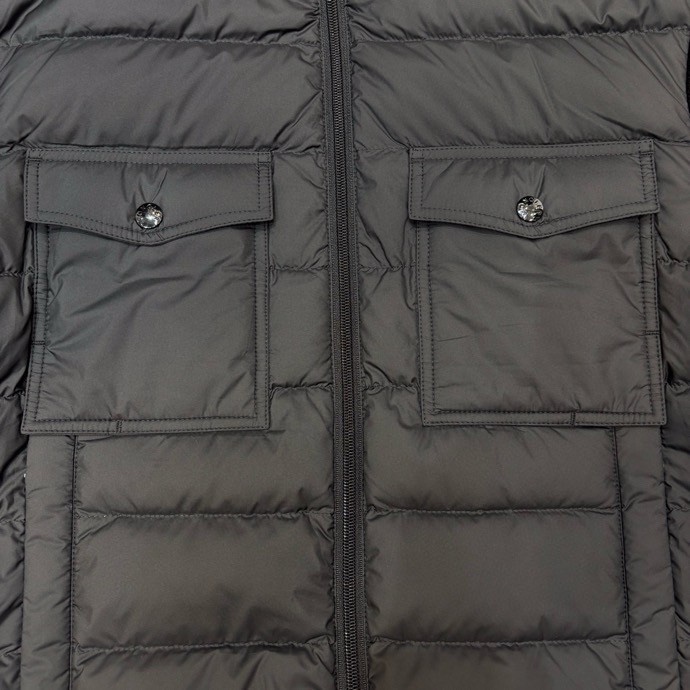 Áo khoác phao Moncler 8011 Đen túi ngực tay len Like Auth 48-52 VTN