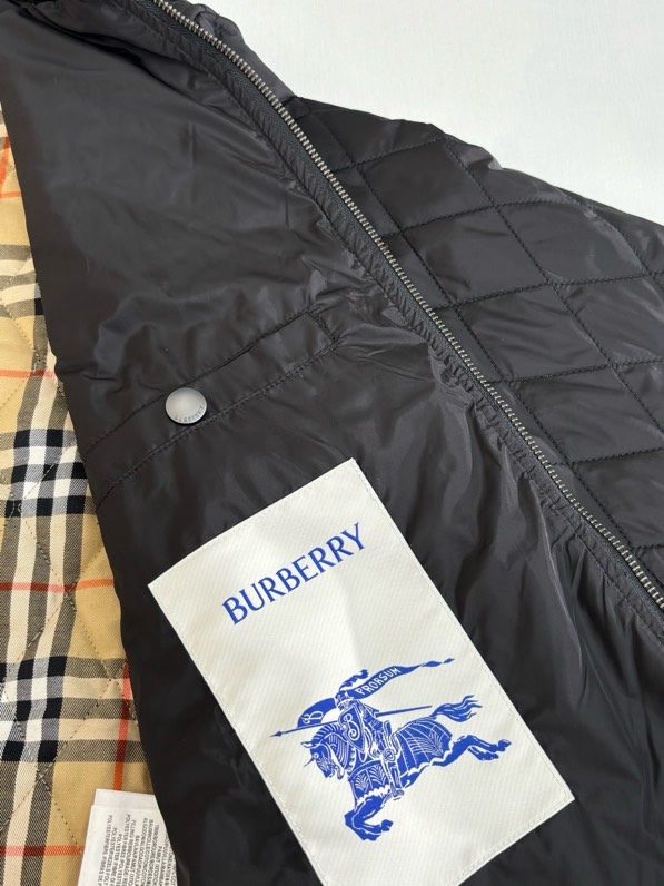 Áo khoác phao Burberry BBR Đen vân Trám kẻ sọc mặt trong Like Auth S-L VTN