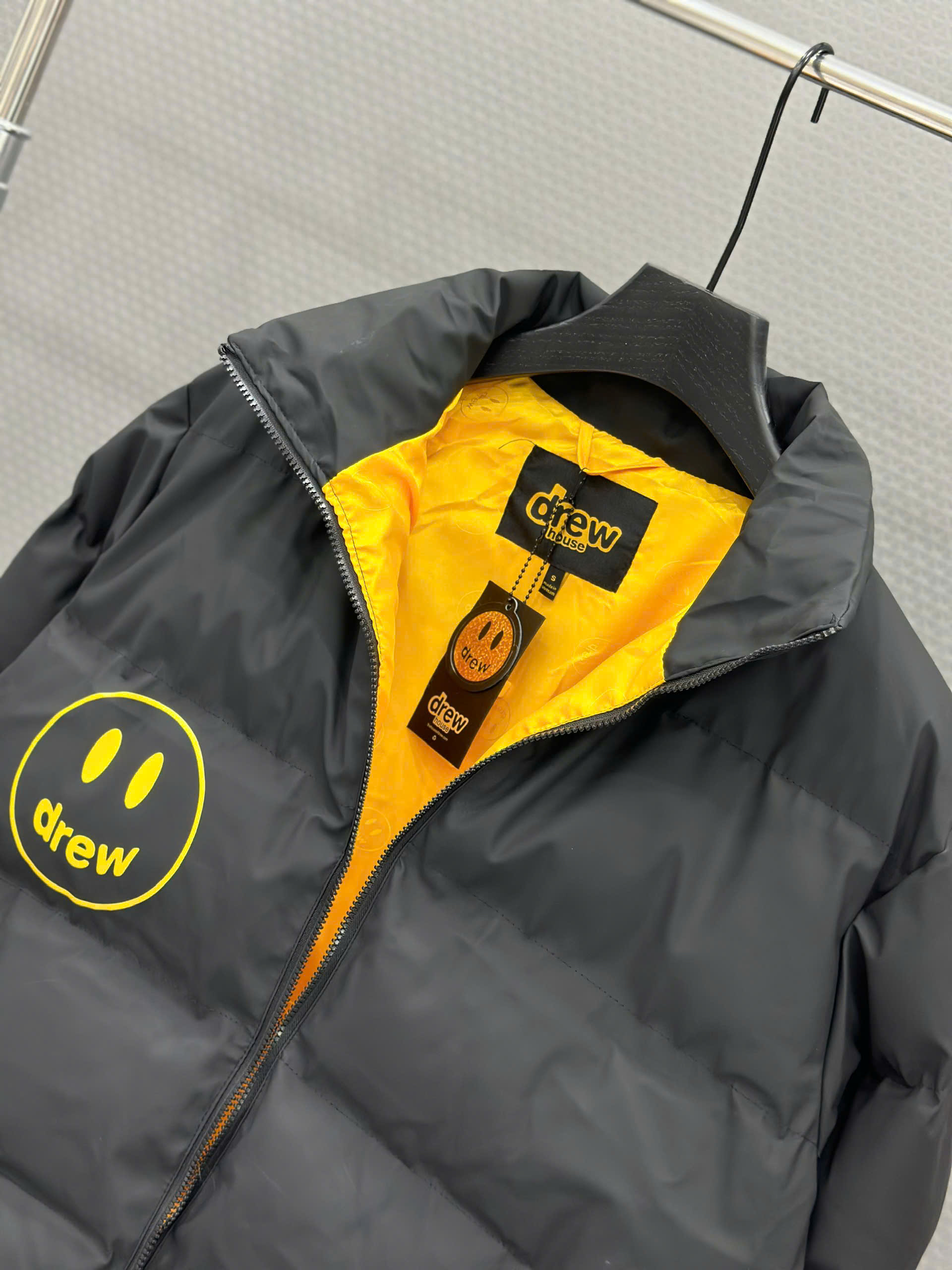 Áo phao béo Drew mặt cười new 2026 Like Auth S-XL VTN