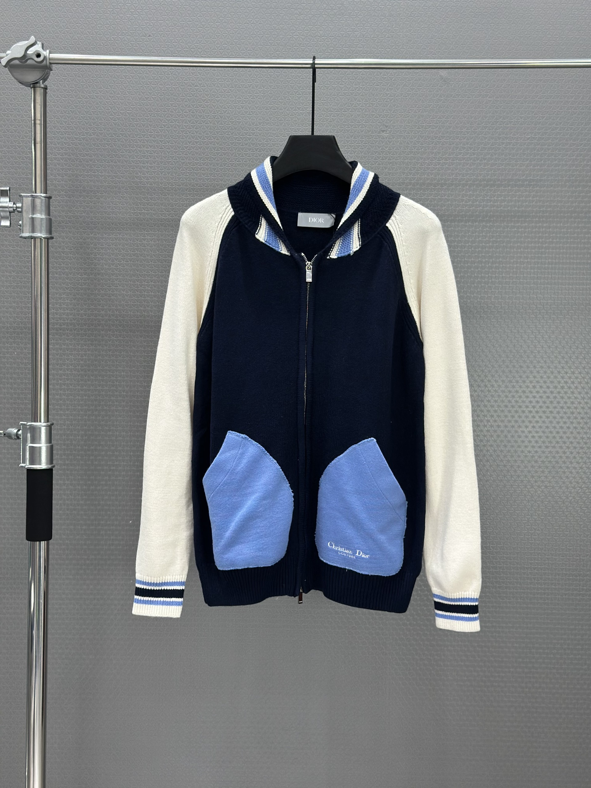 Áo khoác Bomber len Dior CD 1349 Xanh than tay be Like Auth XS-L VTN