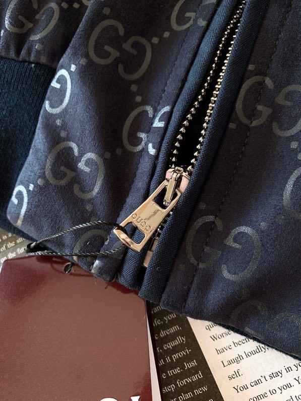 Áo khoác Gucci GC 7622 Xanh Than monogram bo ống tay Like Auth 46-50 VTN