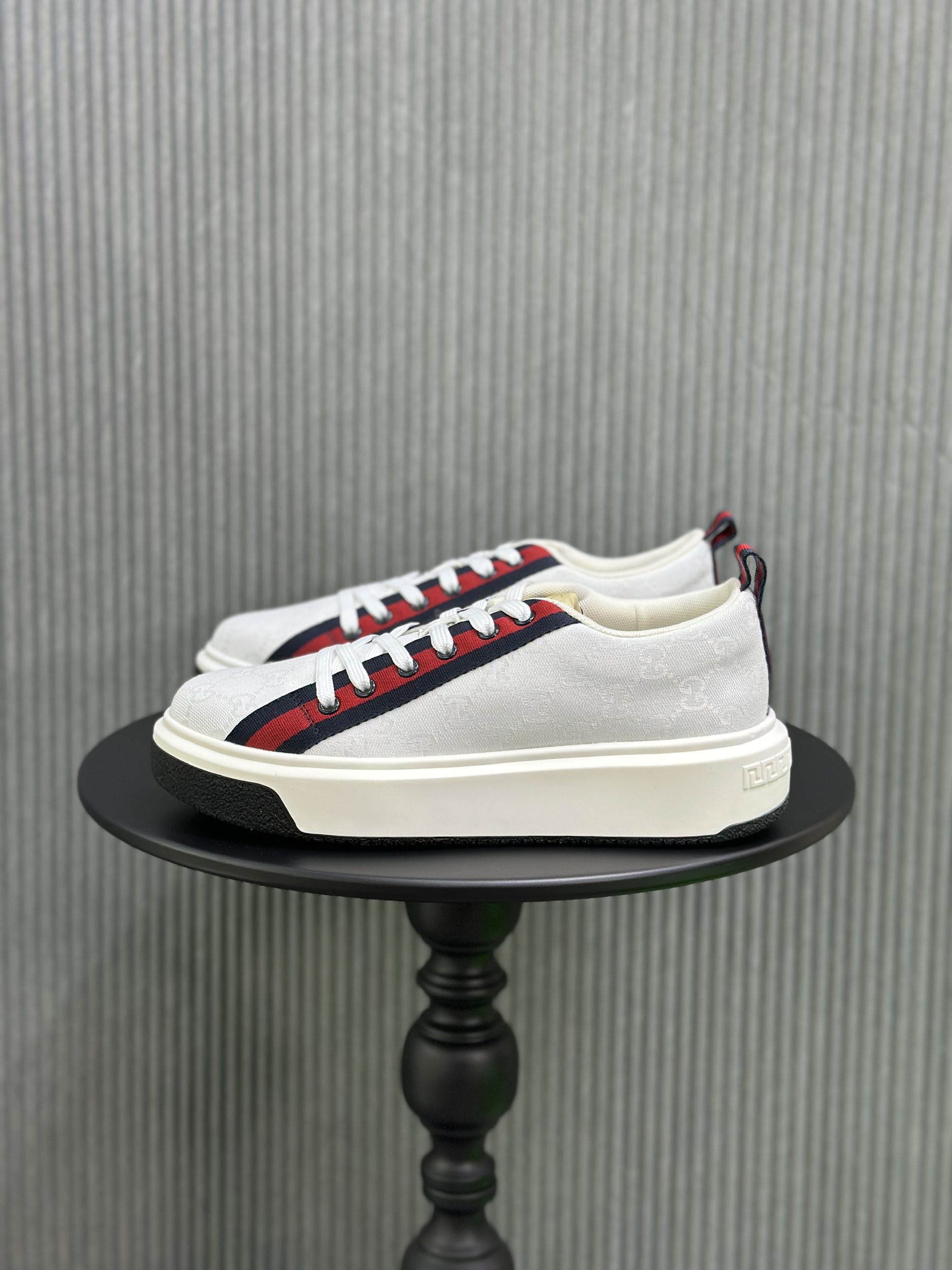 Giày sneaker Gucci GC vải Trắng kẻ Xanh Đỏ Like Auth 38-43 VTN
