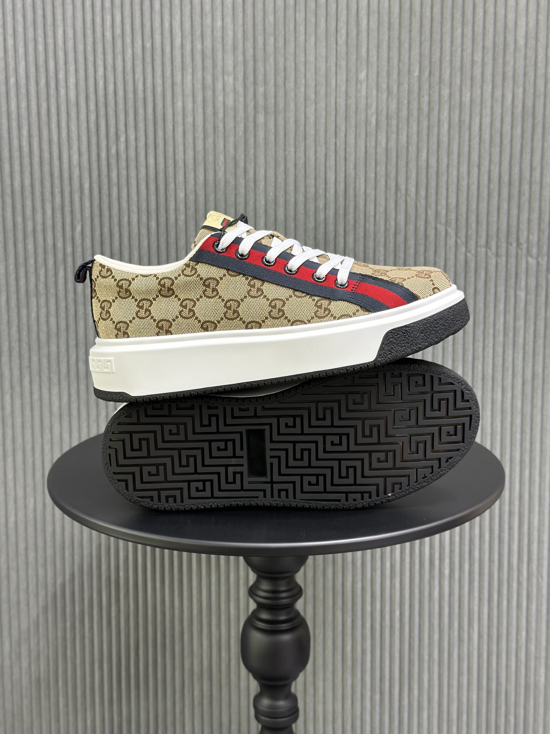 Giày sneaker Gucci GC vải Nâu kẻ Xanh Đỏ monogram Like Auth 38-43 VTN