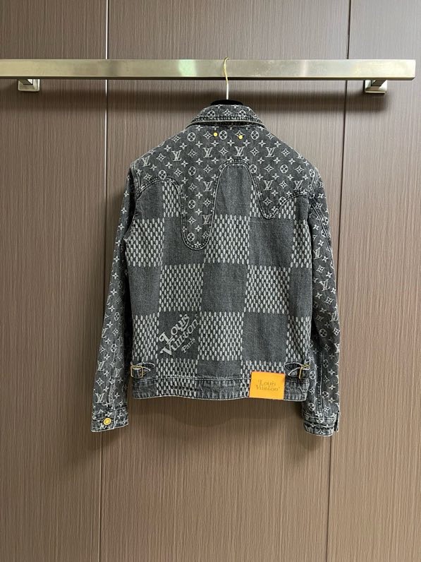 Áo khoác Jean bò Louis Vuitton LV 1275 monogram Like Auth S-L VTN