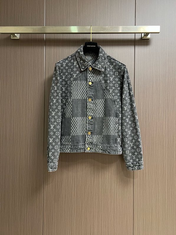 Áo khoác Jean bò Louis Vuitton LV 1275 monogram Like Auth S-L VTN