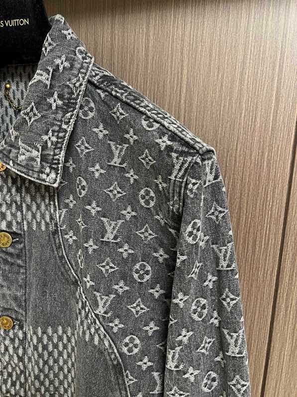 Áo khoác Jean bò Louis Vuitton LV 1275 monogram Like Auth S-L VTN