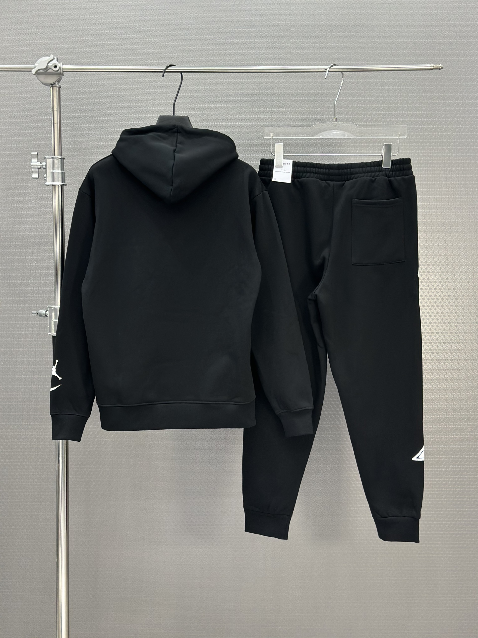 Set bộ thu đông Nike Jordan mũ Đen logo Trắng to Like Auth XS-L VTN