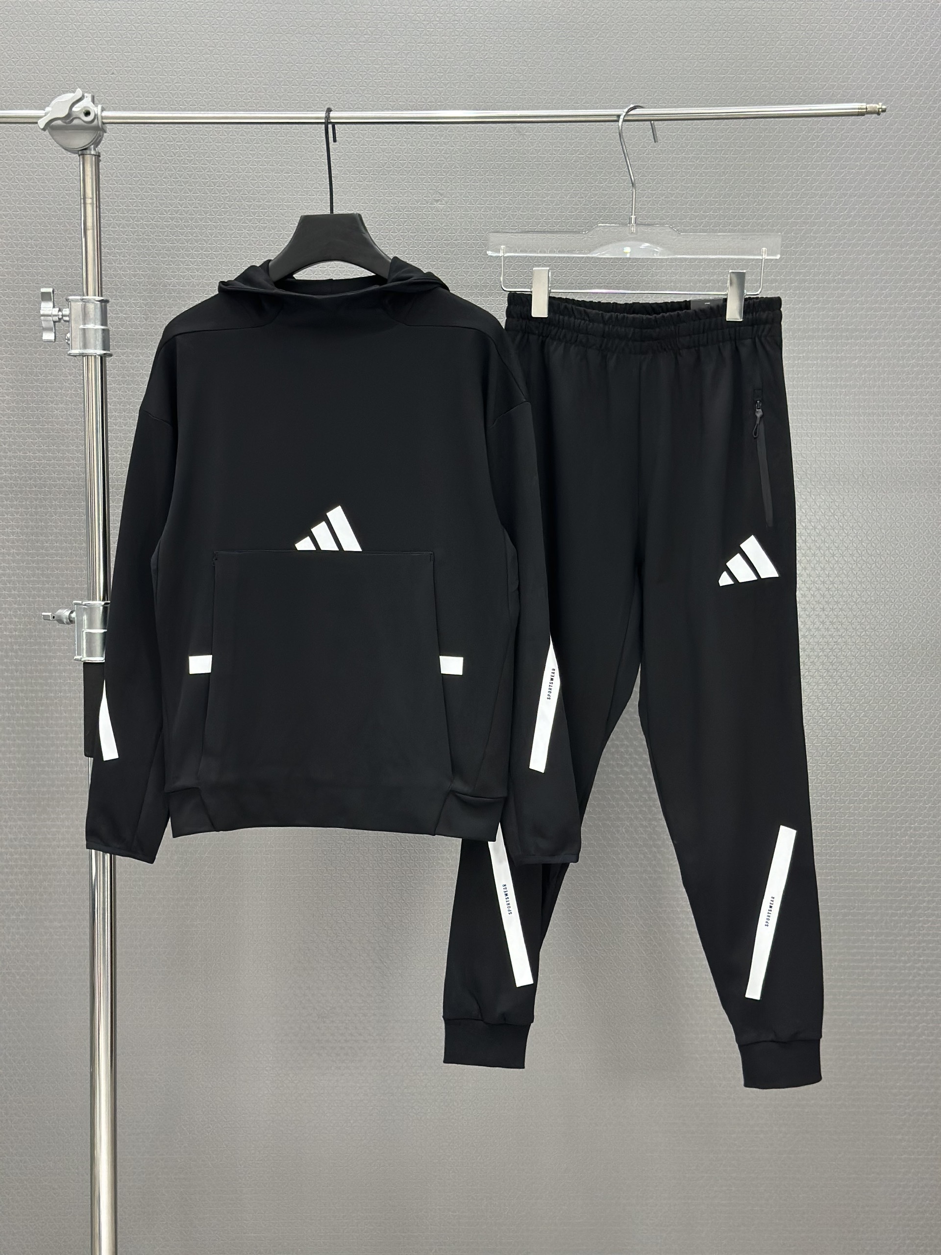 Set bộ thu đông Adidas mũ túi bụng logo Trắng kẻ Like Auth XS-L VTN