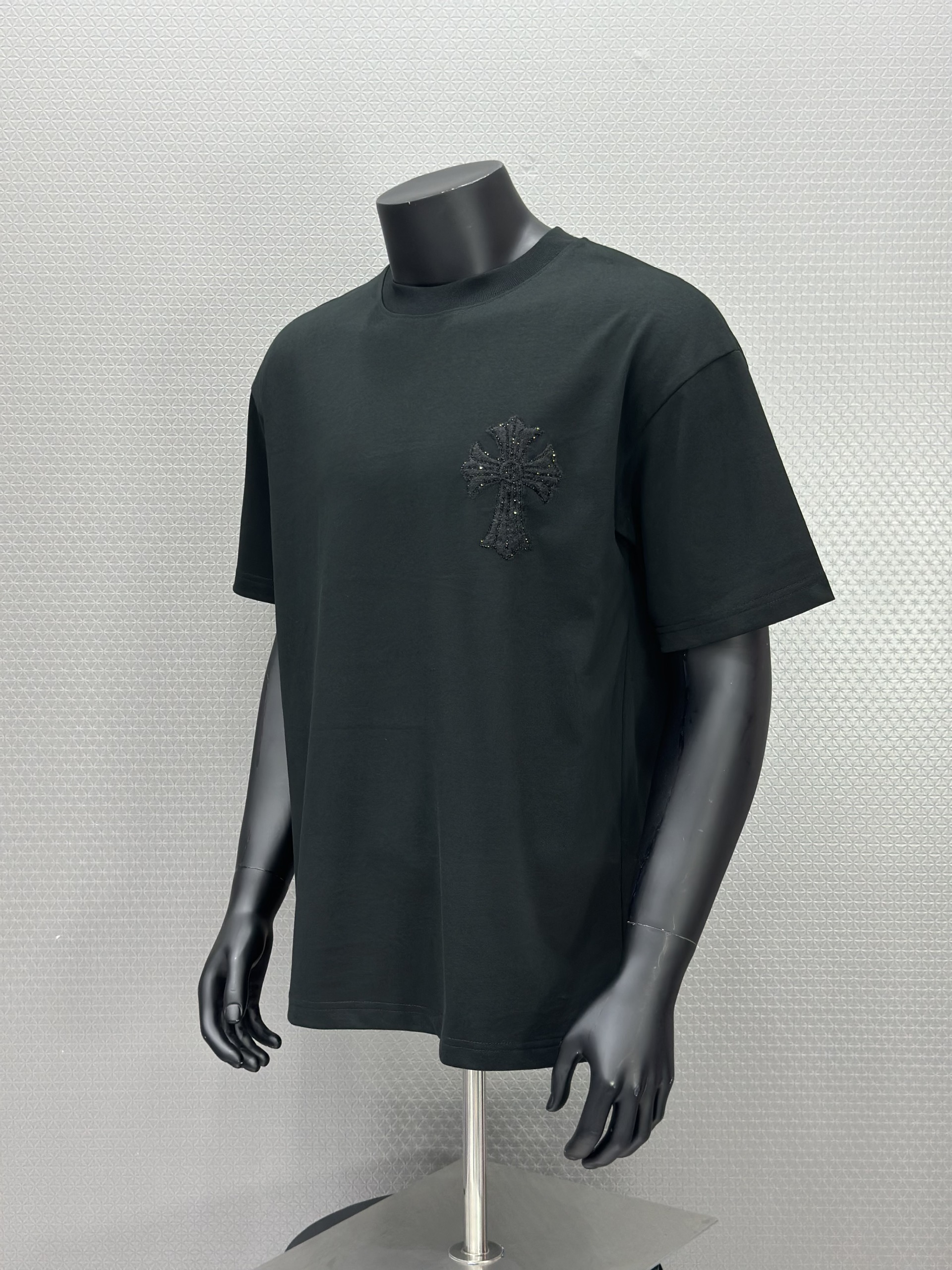 Áo phông T shirt Chrome Heart Đen logo thêu nổi dát nhũ Like Auth S-XL VTN