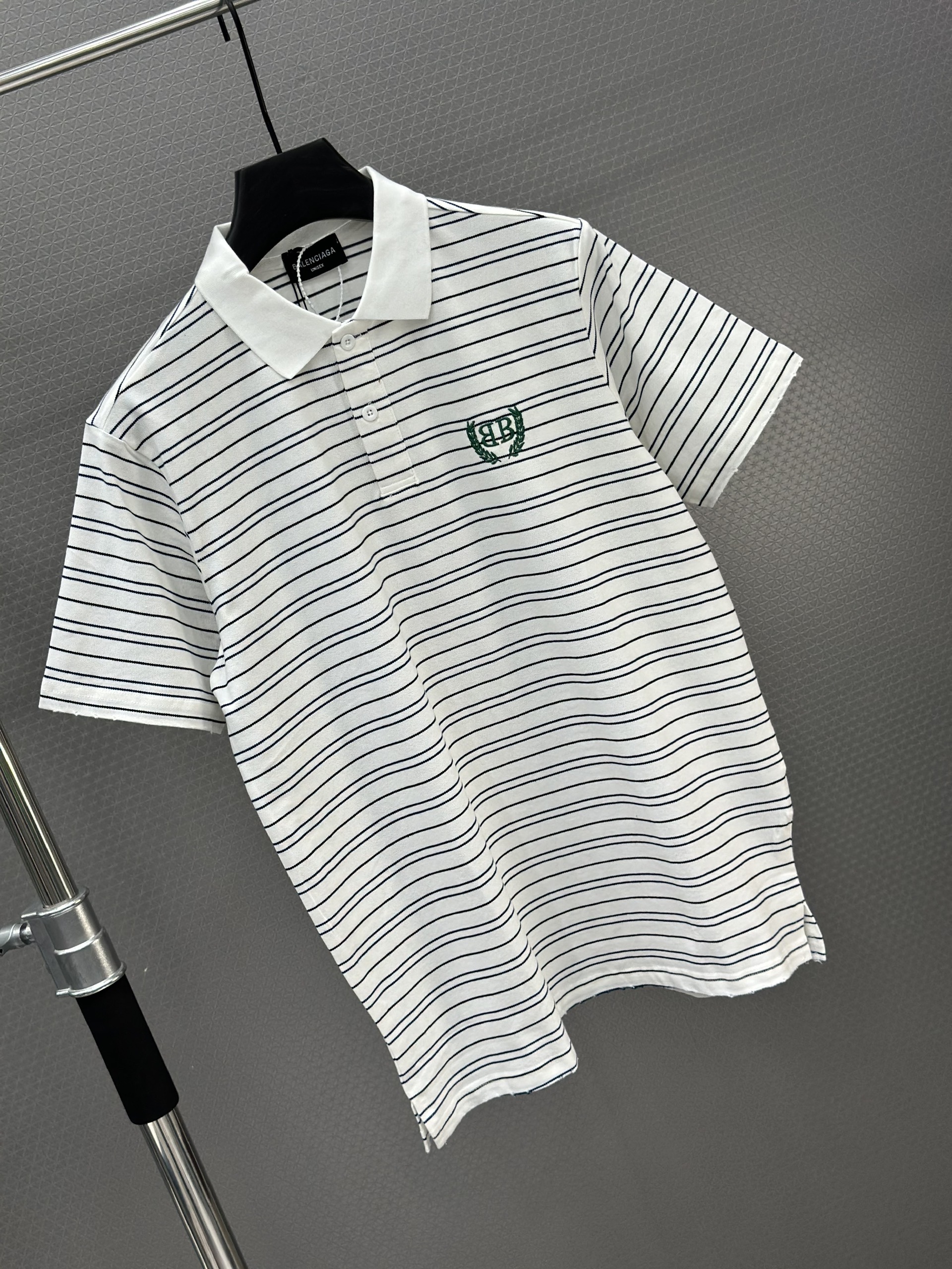 Áo polo Balenciaga Trắng kẻ ngang logo thêu ngực Like Auth S-M VTN