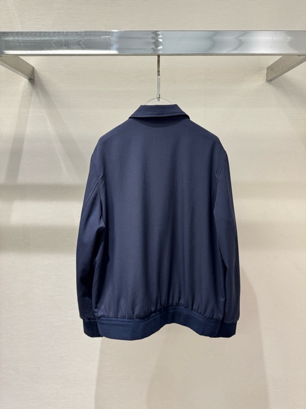 3 Áo khoác Louis Vuitton LV 7612 Xanh Than logo dập nổi ngực khóa Vàng Like Auth S-L VTN