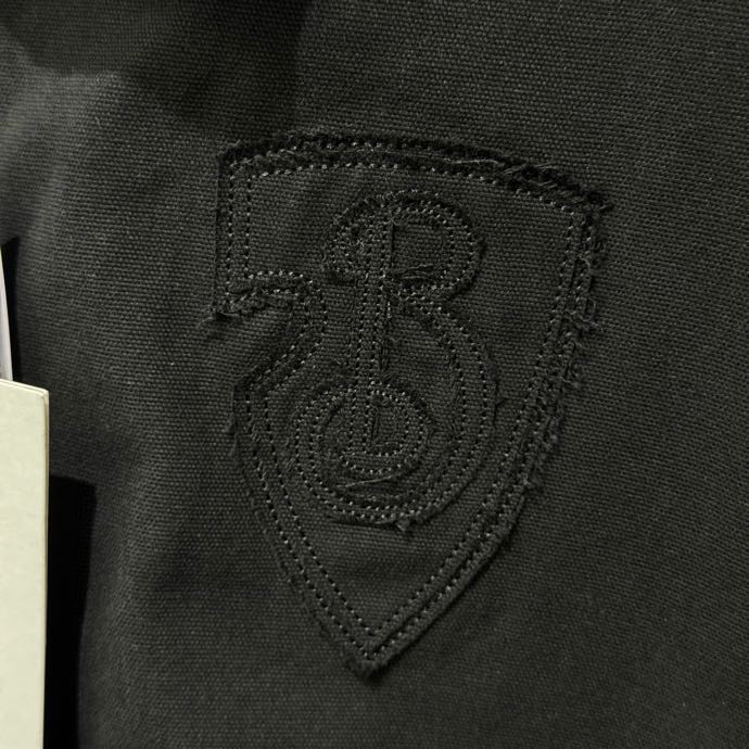 Áo khoác Burberry BBR 7060 Đen logo thêu ngực kẻ lót trong Like Auth S-L VTN