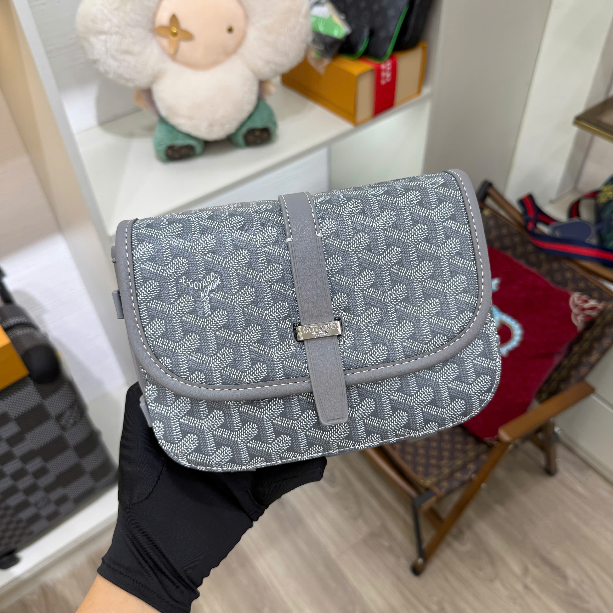Túi đeo chéo Goyard Belvesdefre PM Like Auth 22x16x7 PLD
