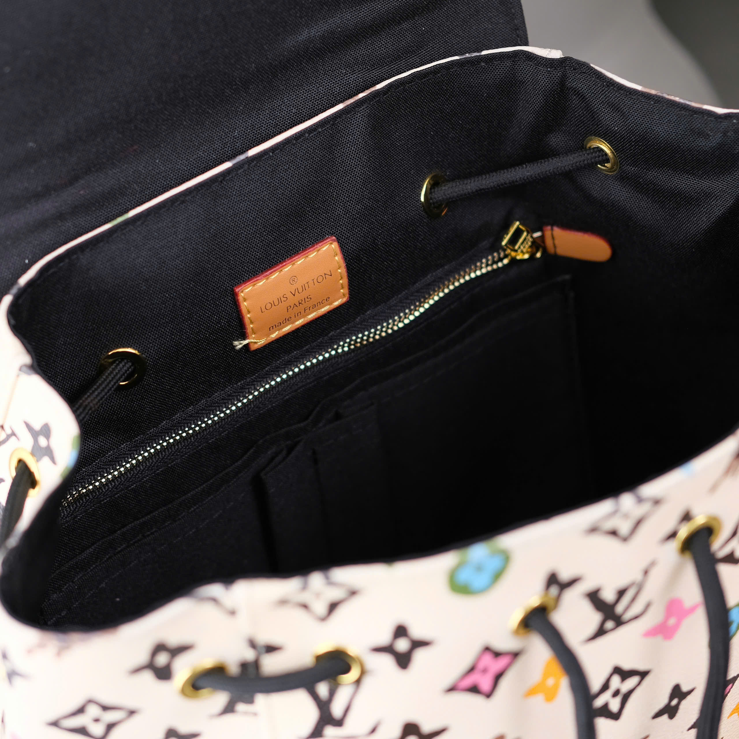 Balo hộp Louis Vuitton LV Trắng monogram full tag da Nâu kẻ dọc Like Auth 39x31x11 DDT