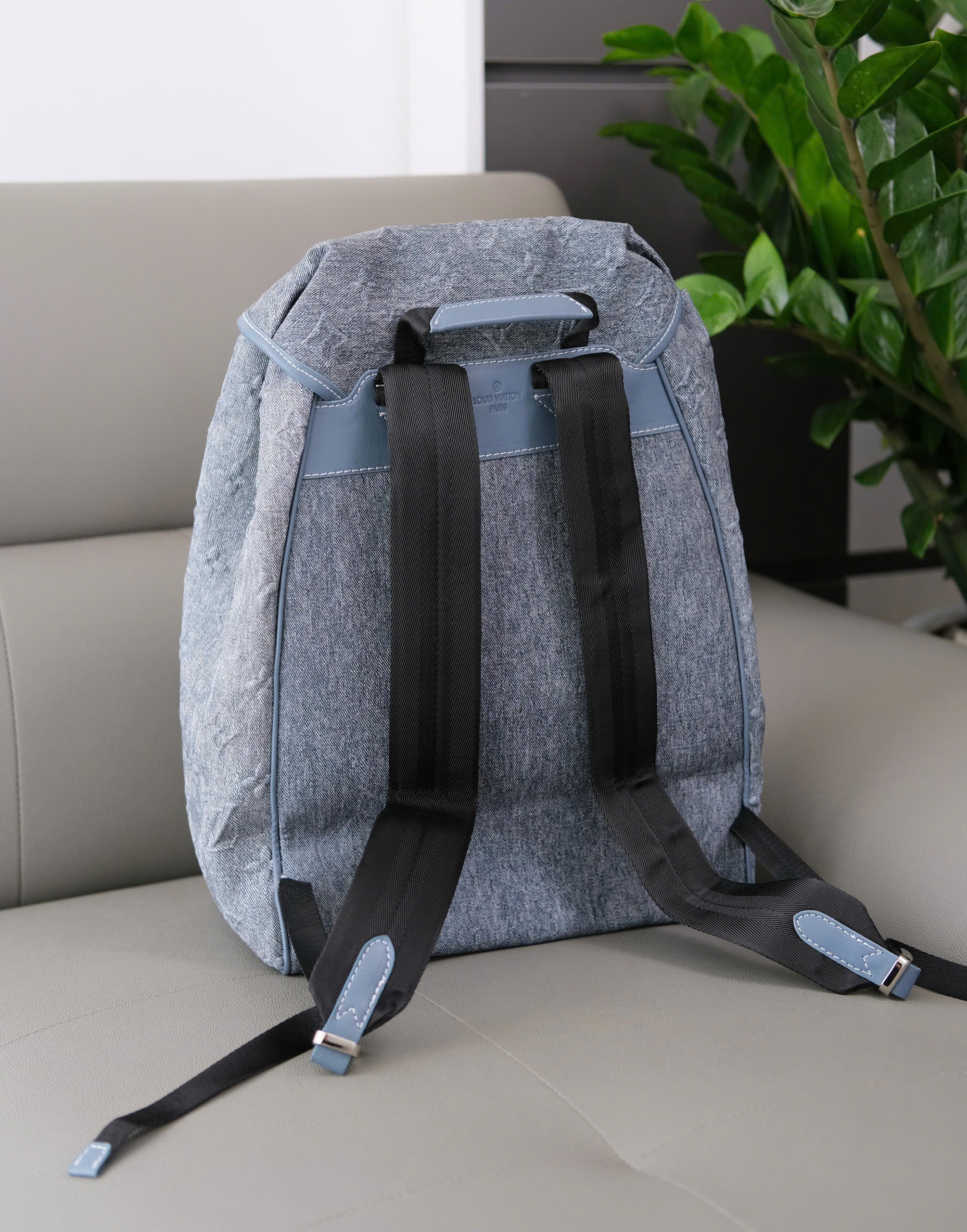 Balo Louis Vuitton LV Xanh tag Trắng Like Auth 39x31x11 DDT