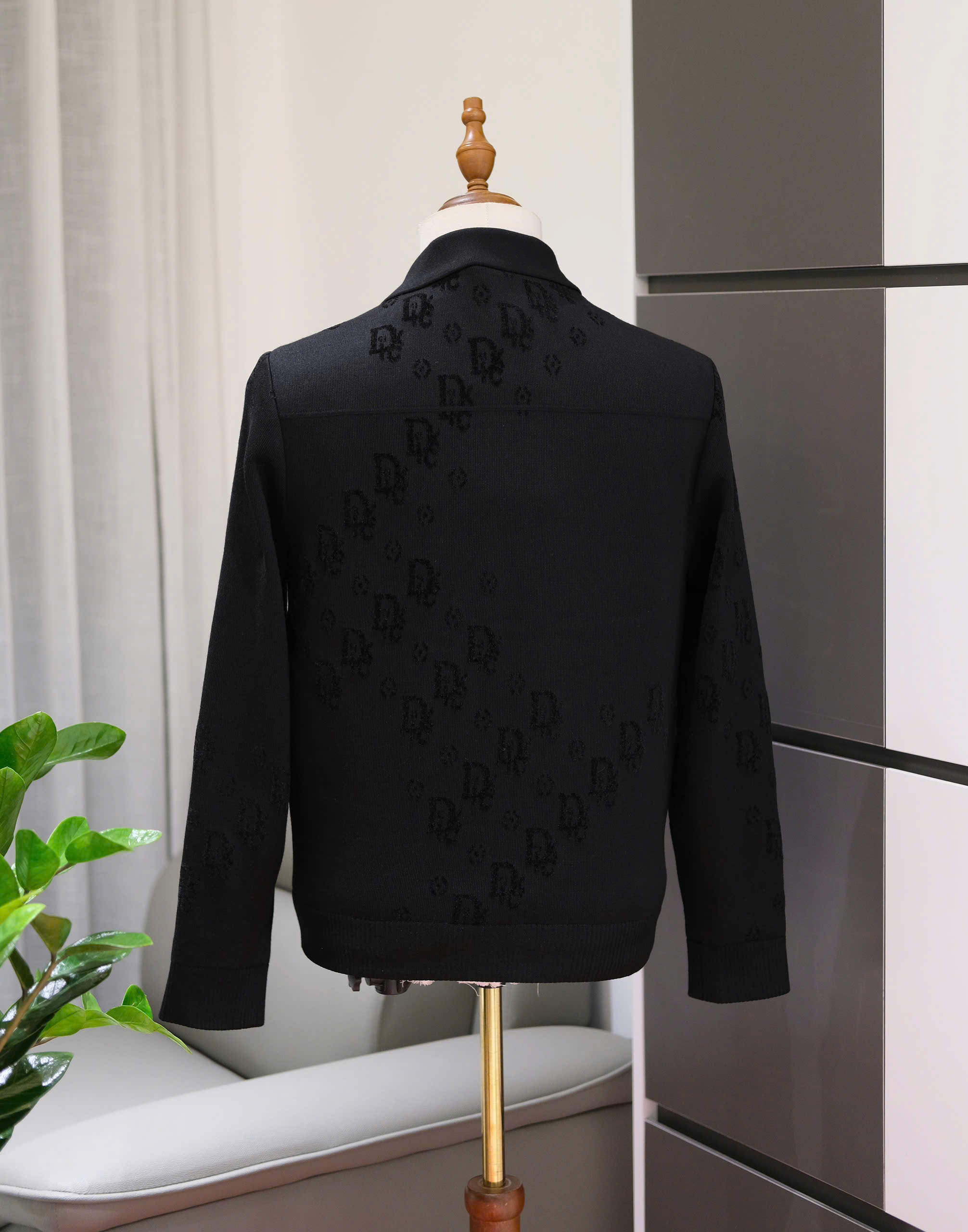 Áo khoác len Dior CD cổ bẻ túi ngực Đen loang Like Auth 48-54 DDT