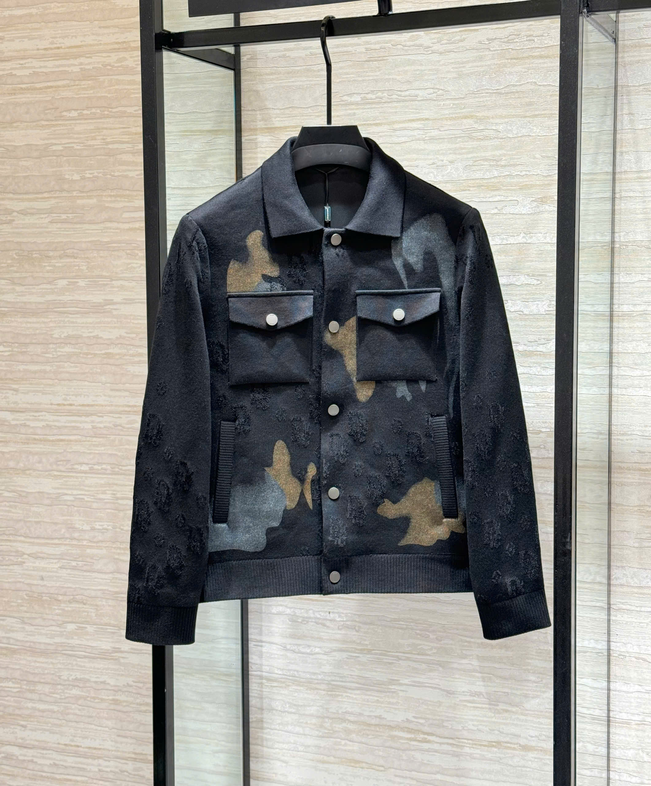 Áo khoác len Dior CD cổ bẻ túi ngực Đen loang Like Auth 48-54 DDT