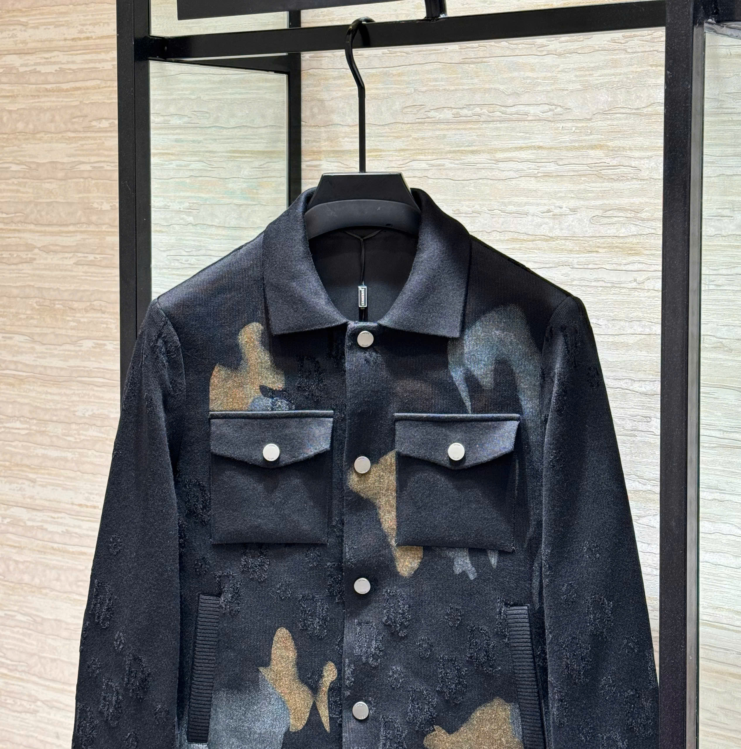 Áo khoác len Dior CD cổ bẻ túi ngực Đen loang Like Auth 48-54 DDT