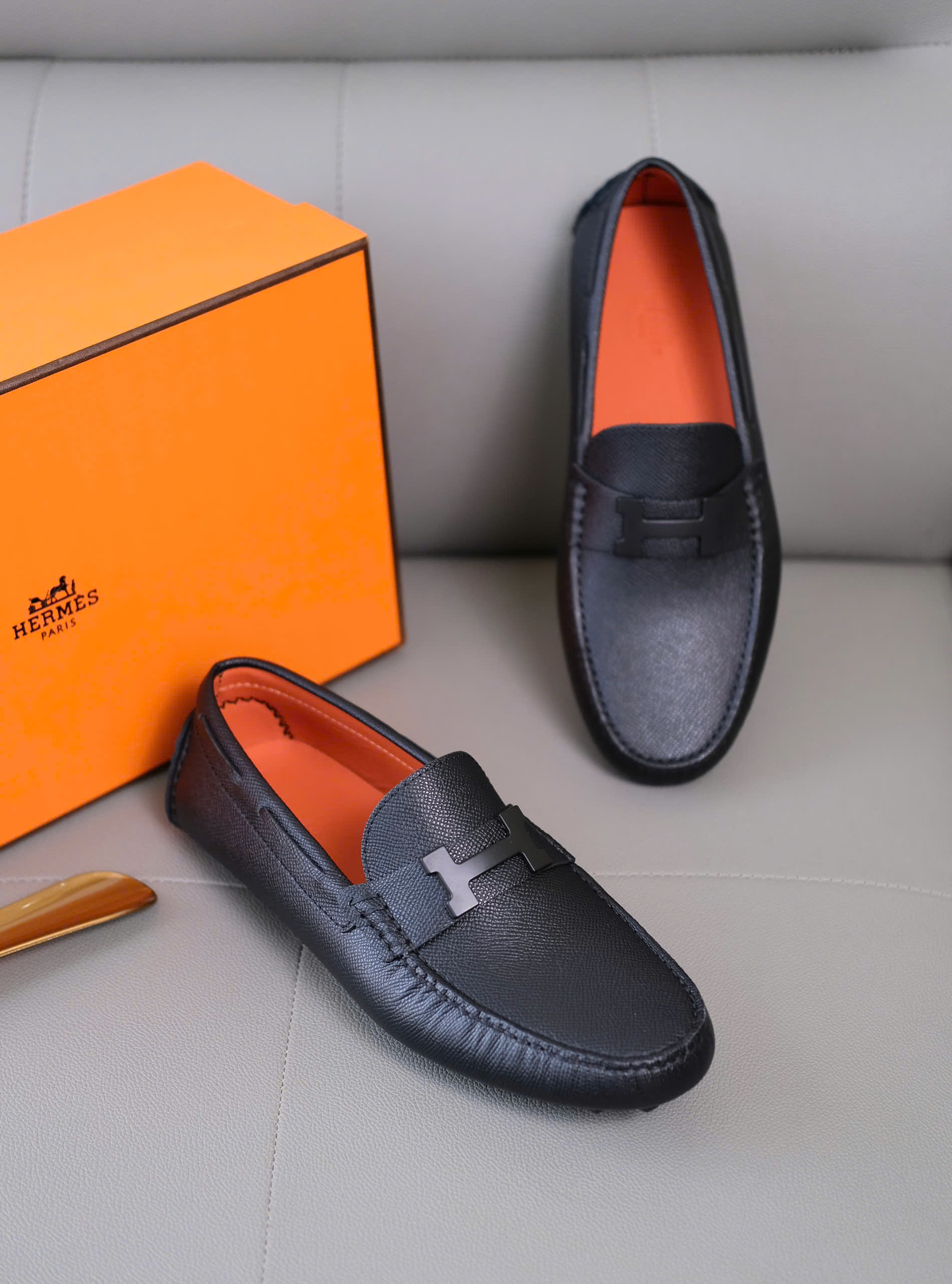 Giày moca Hermes HM Đen sần logo chữ H đen Like Auth 38-43 DDT