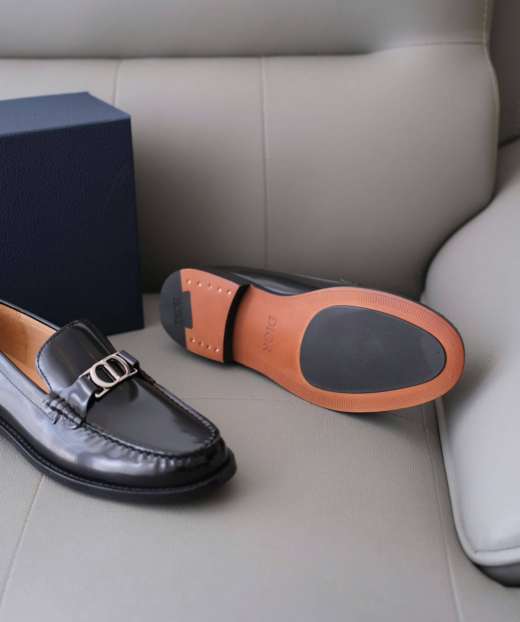 Giày loafer Dior Đen bóng logo CD đế gỗ Like Auth 38-43 DDT