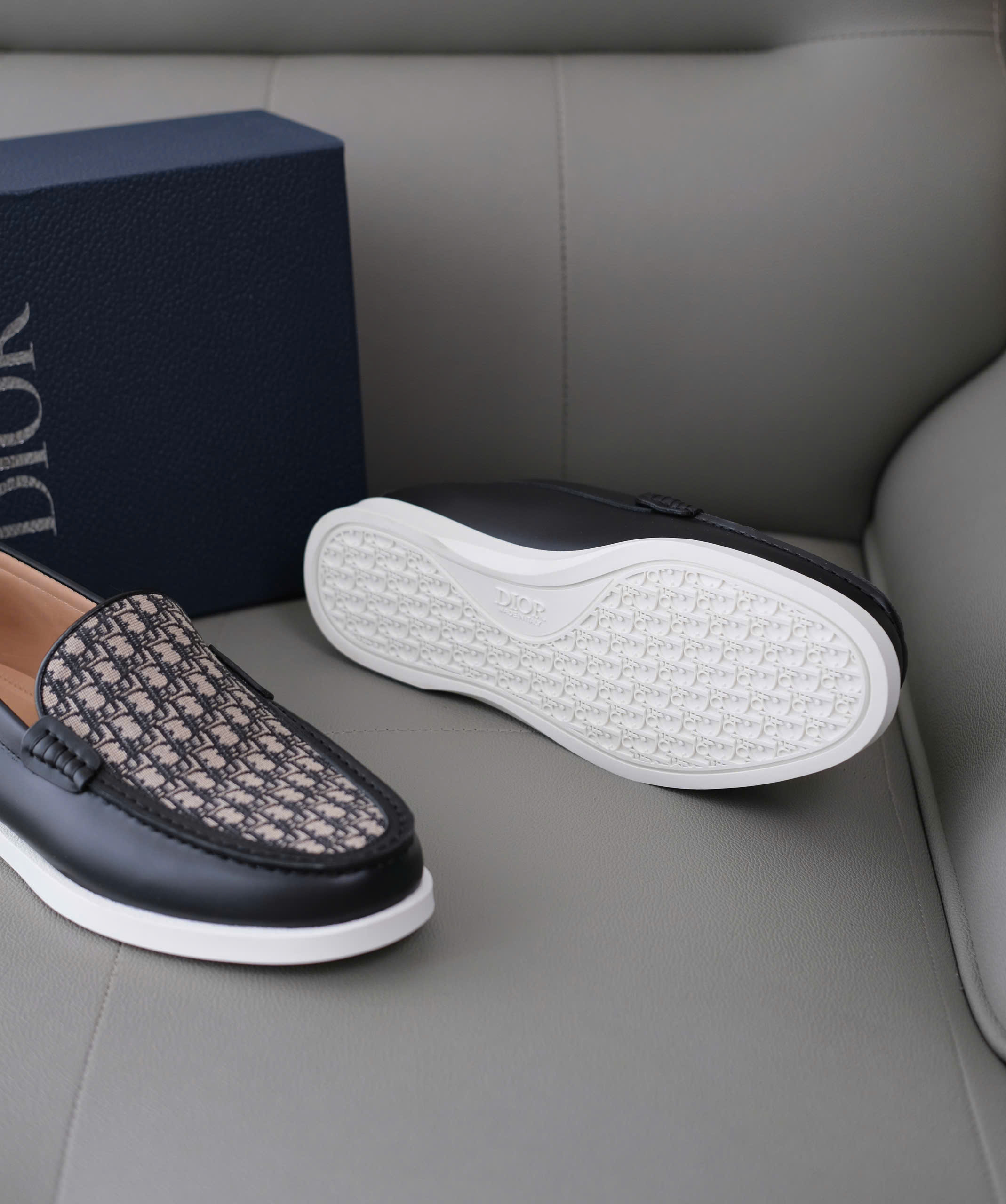 Giày loafer Dior Đen đế Trắng monogram Like Auth 38-43 DDT