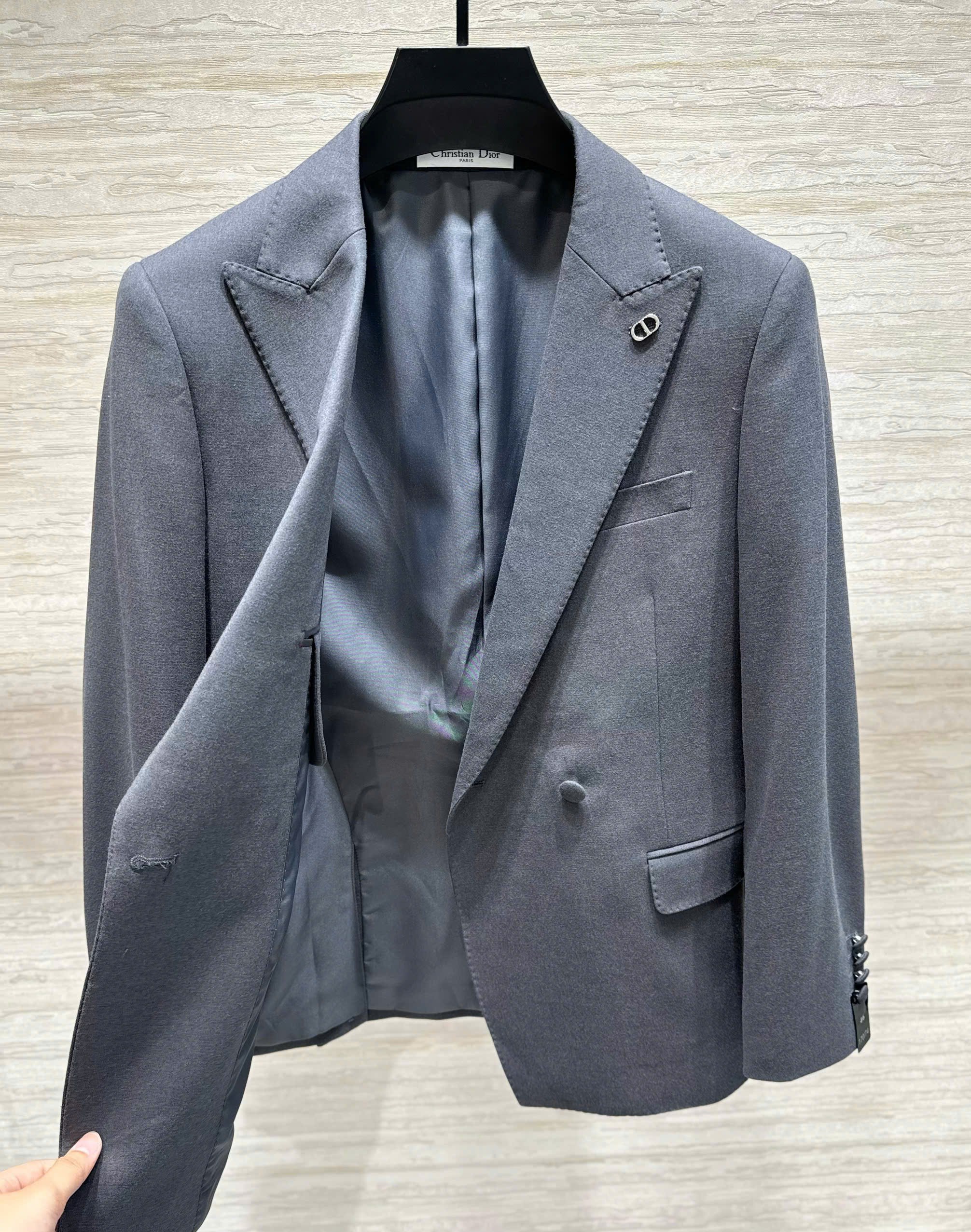 Set bộ Vest Dior Xám Ghi logo tag bạc CD new 2026 Like Auth 46-54 DDT