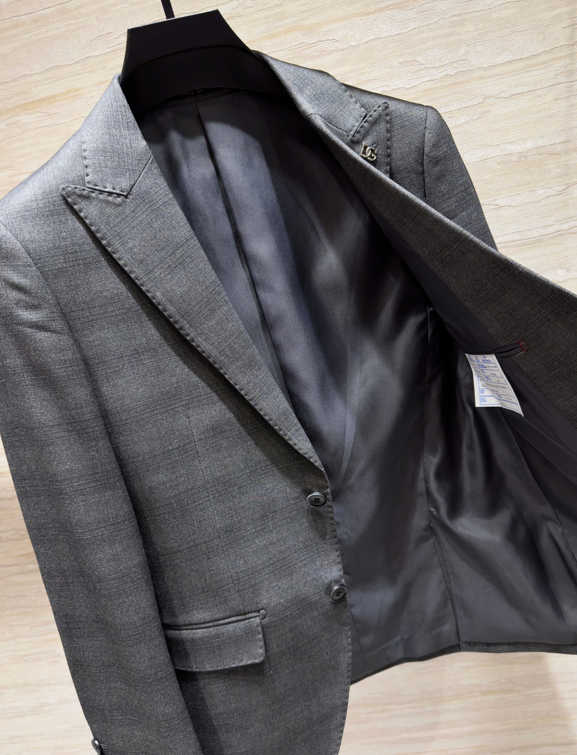 Set bộ Vest Dolce Gabbana Xám ghi kẻ ngang logo tag bạc DG new 2026 Like Auth 46-54 DDT