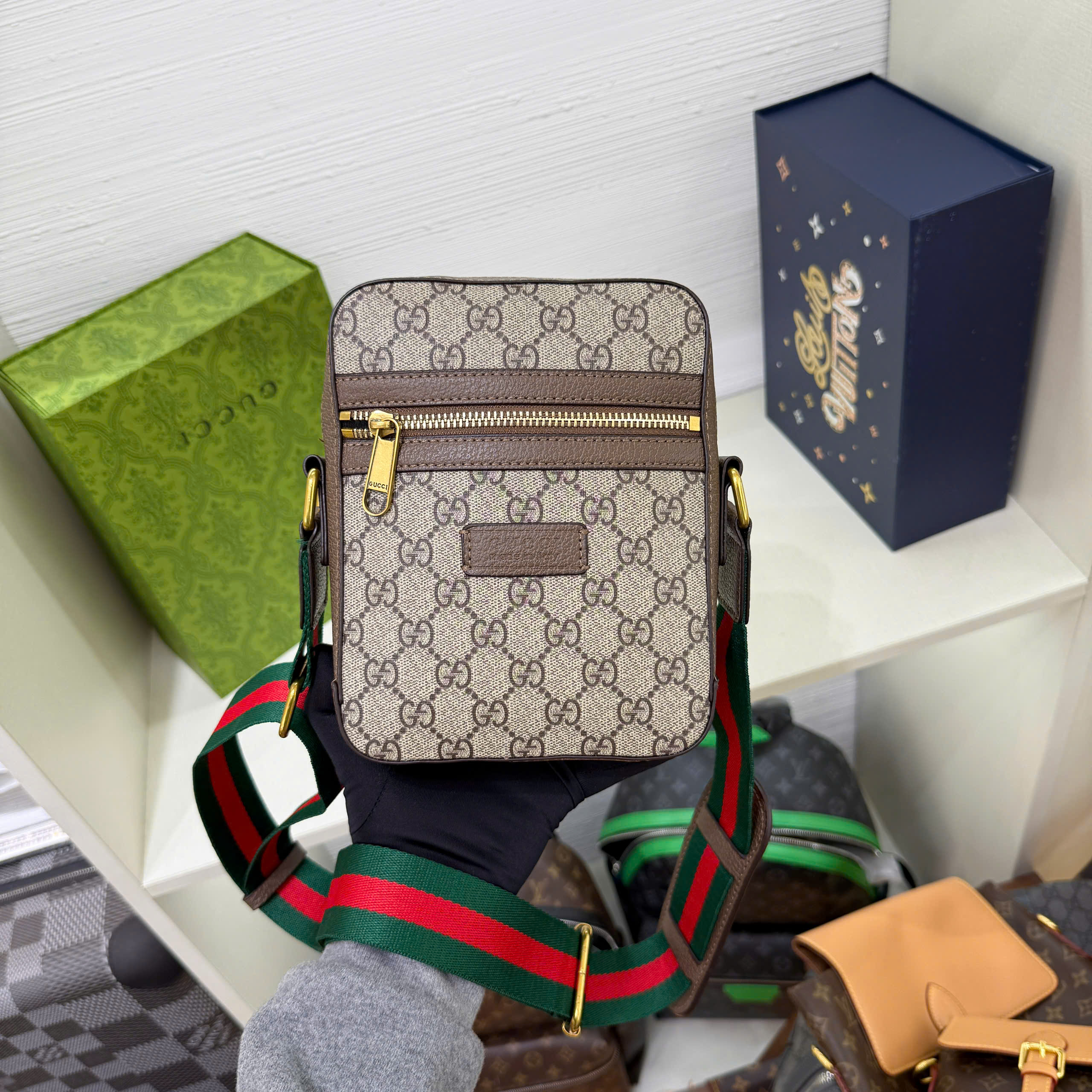 Túi đeo chéo Gucci GC Mini Bag Supreme Messenger monogram Like Auth 19x16x5 PLD