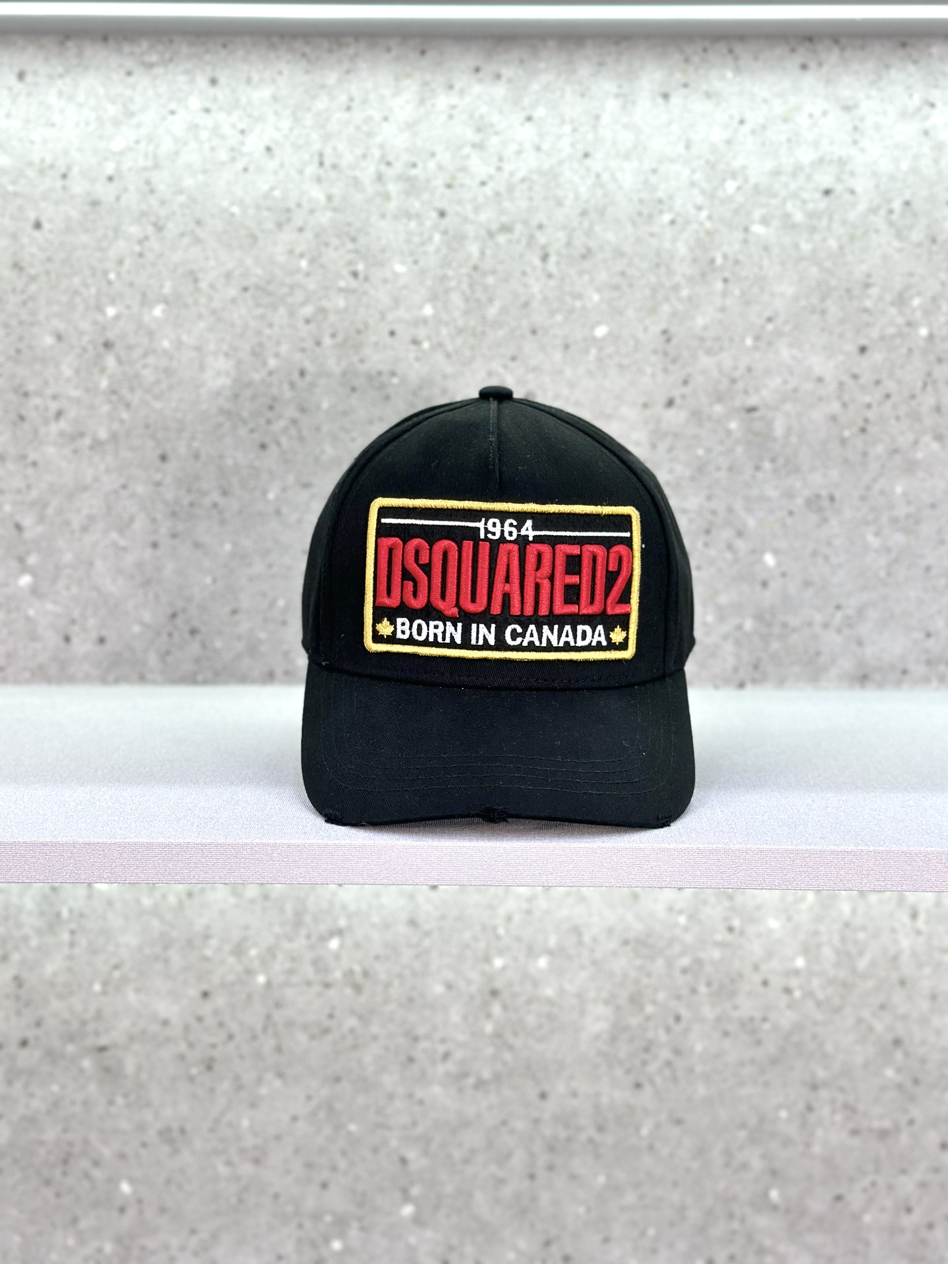 Mũ lưỡi trai, nón kết Dsquared2 DSQ2 các mẫu các màu Like Auth fullbox VTN