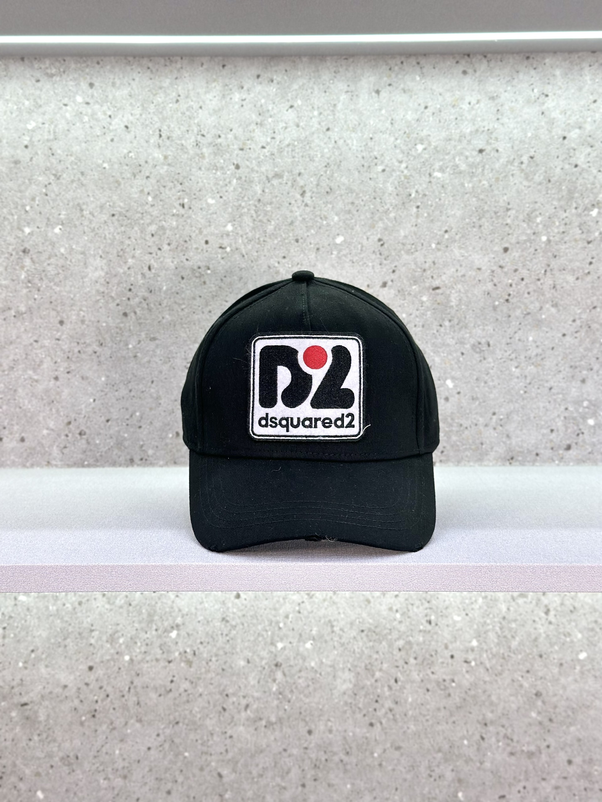 Mũ lưỡi trai, nón kết Dsquared2 DSQ2 các mẫu các màu Like Auth fullbox VTN