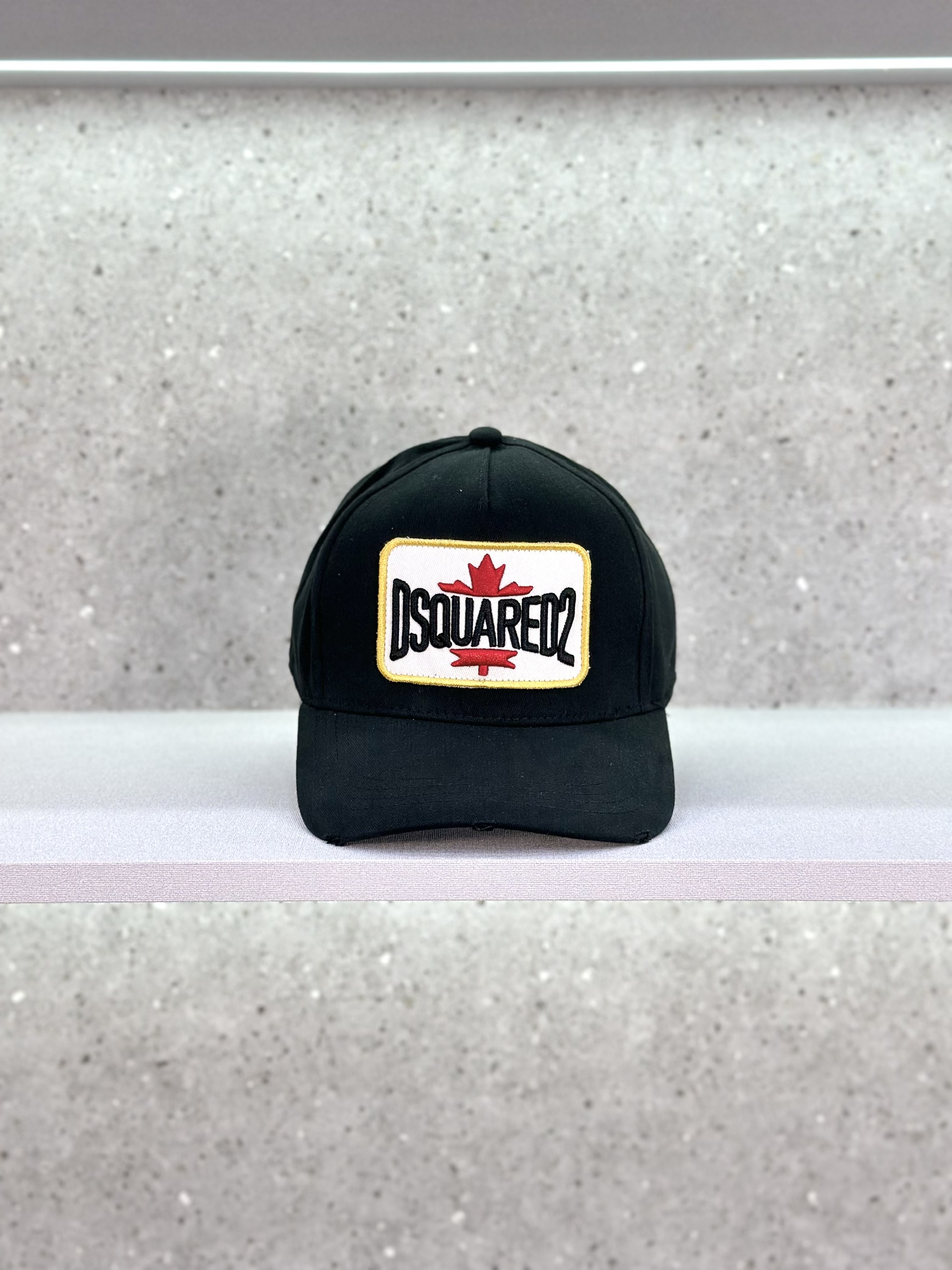 Mũ lưỡi trai, nón kết Dsquared2 DSQ2 các mẫu các màu Like Auth fullbox VTN