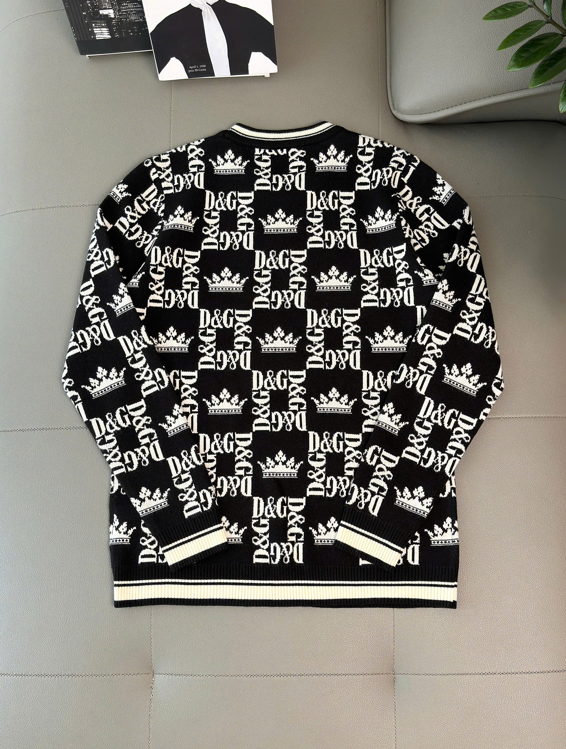 Áo sweater len Dolce Gabbana DG họa tiết logo và vương miện Like AUth M-XXL DDT