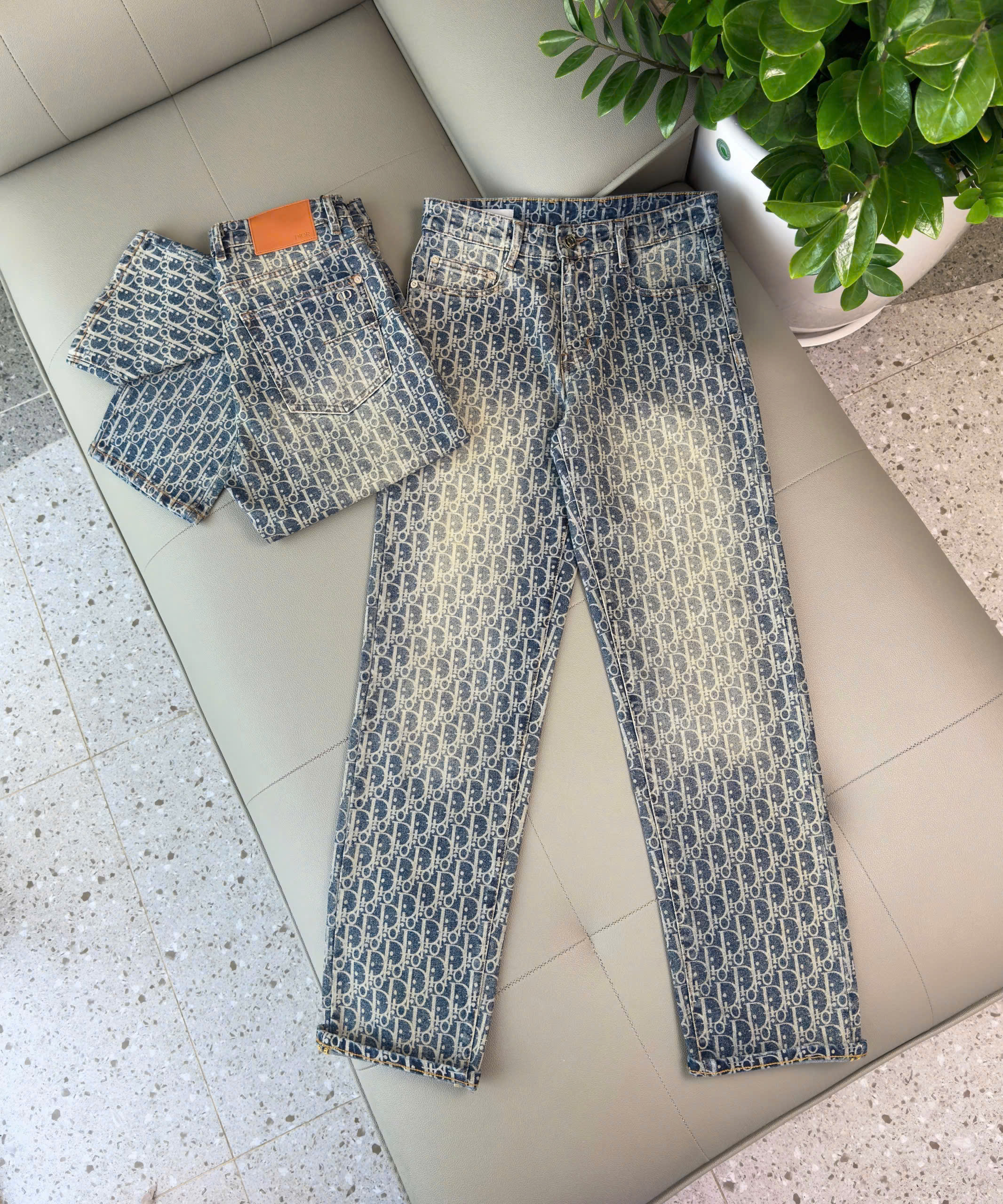 Quần Jean Dior Xanh họa tiết Obique full Like Auth 29-36 DDT