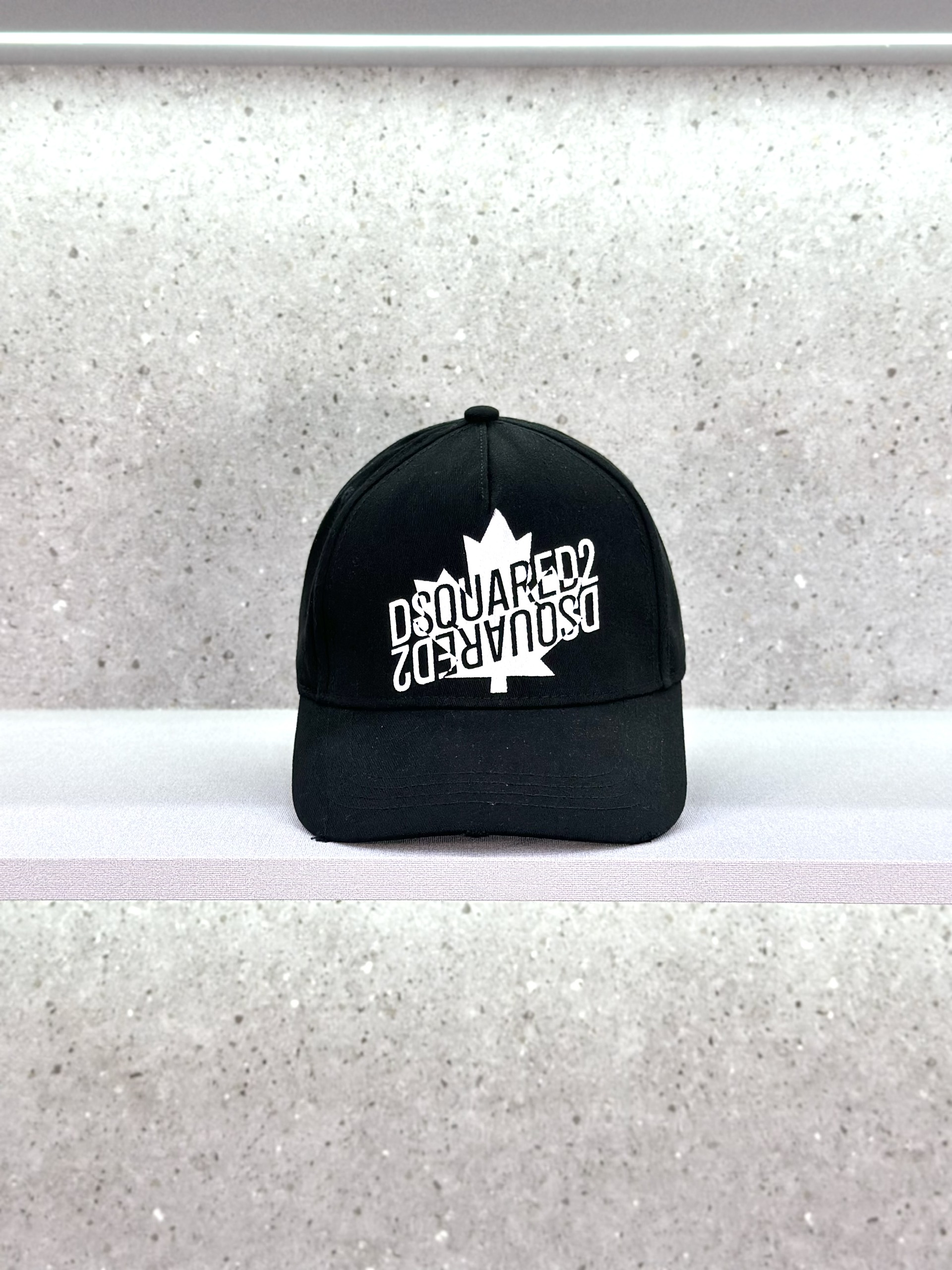 Mũ lưỡi trai, nón kết Dsquared2 DSQ2 logo chữ thêu các mẫu các màu Like Auth fullbox VTN