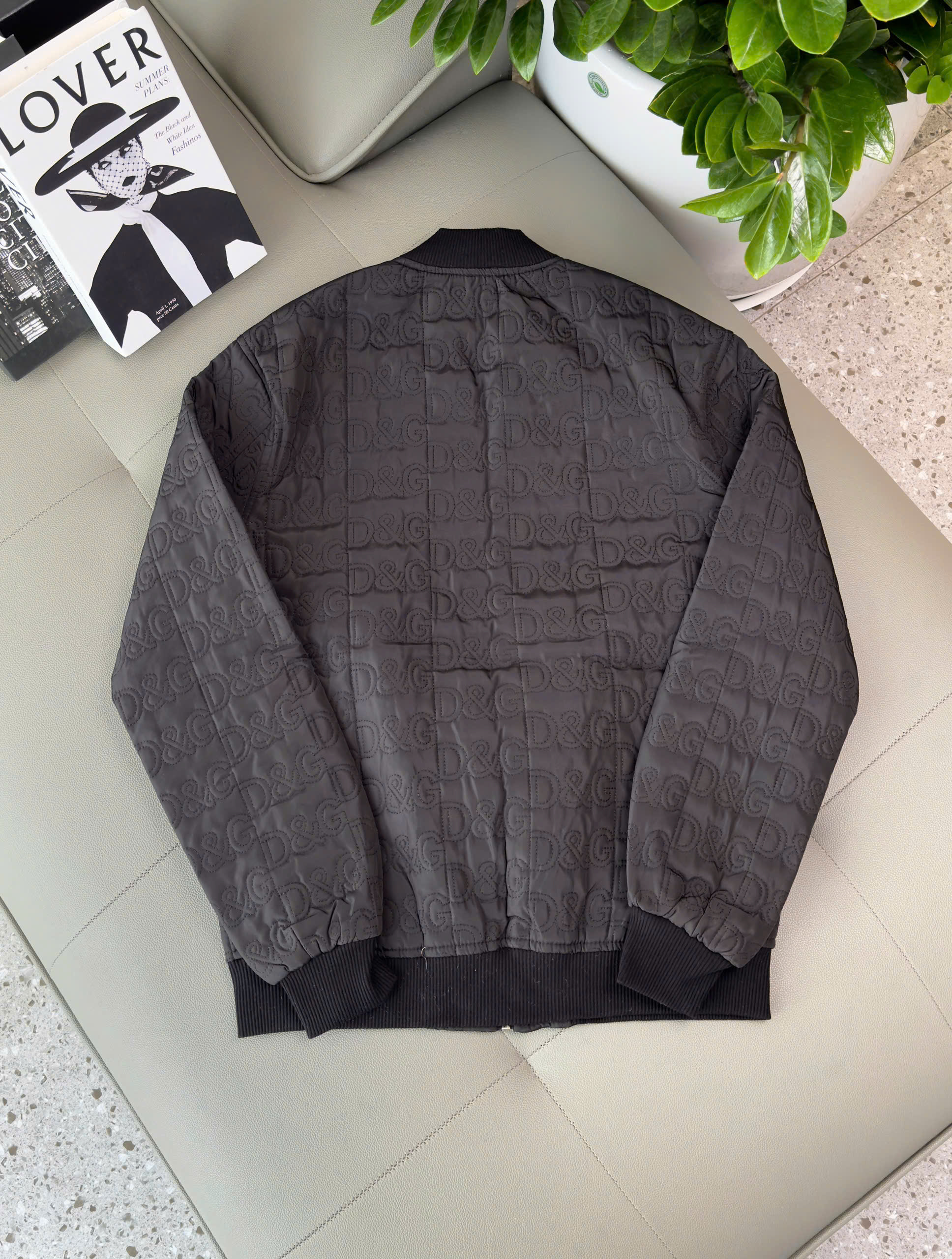 Áo khoác Bomber Dolce Gabbana DG logo dập nổi Like Auth M-XXL DDT