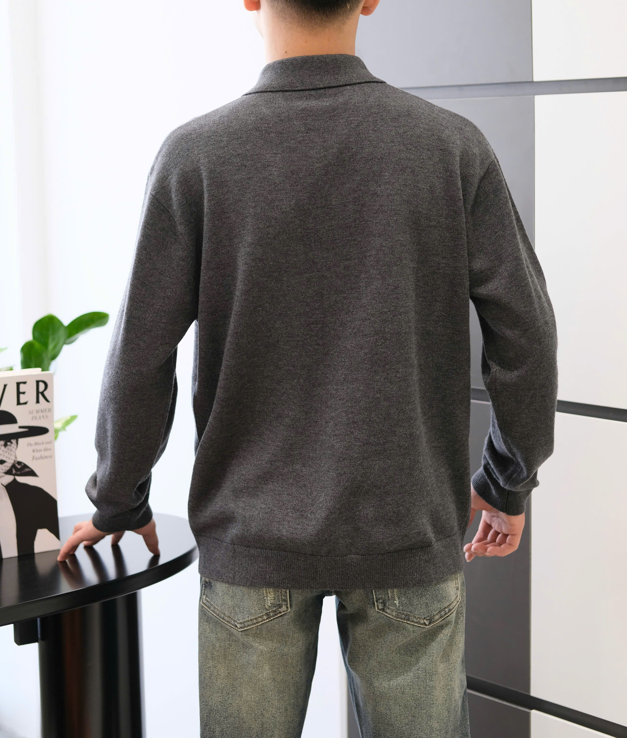 Áo polo tay dài len mongtoghi MiuMiu Xám logo thêu ngực Like AUth 48-54 DDT