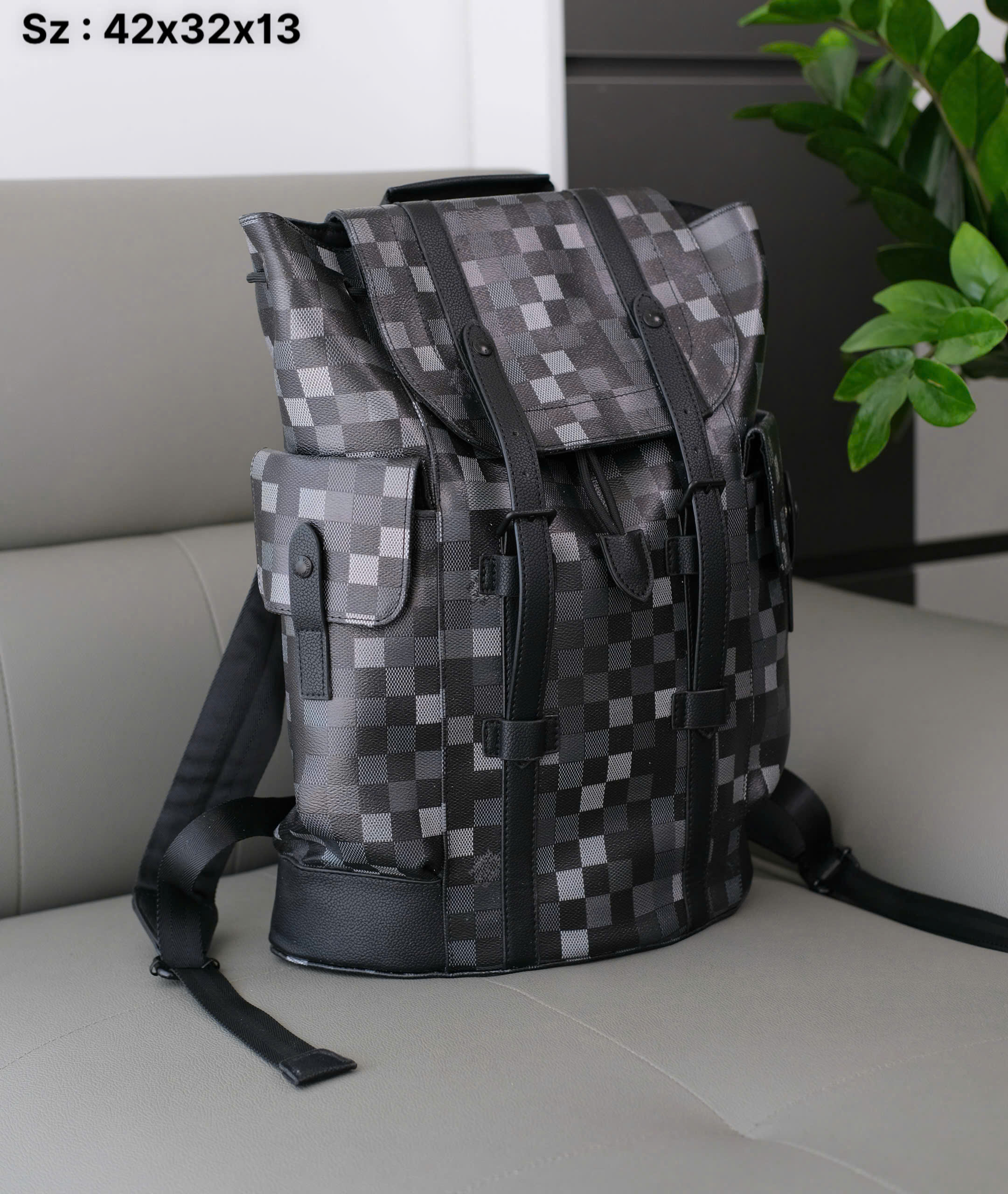 Balo Louis Vuitton LV Đen Caro full tag da kẻ dọc Like Auth 39x31x11 DDT