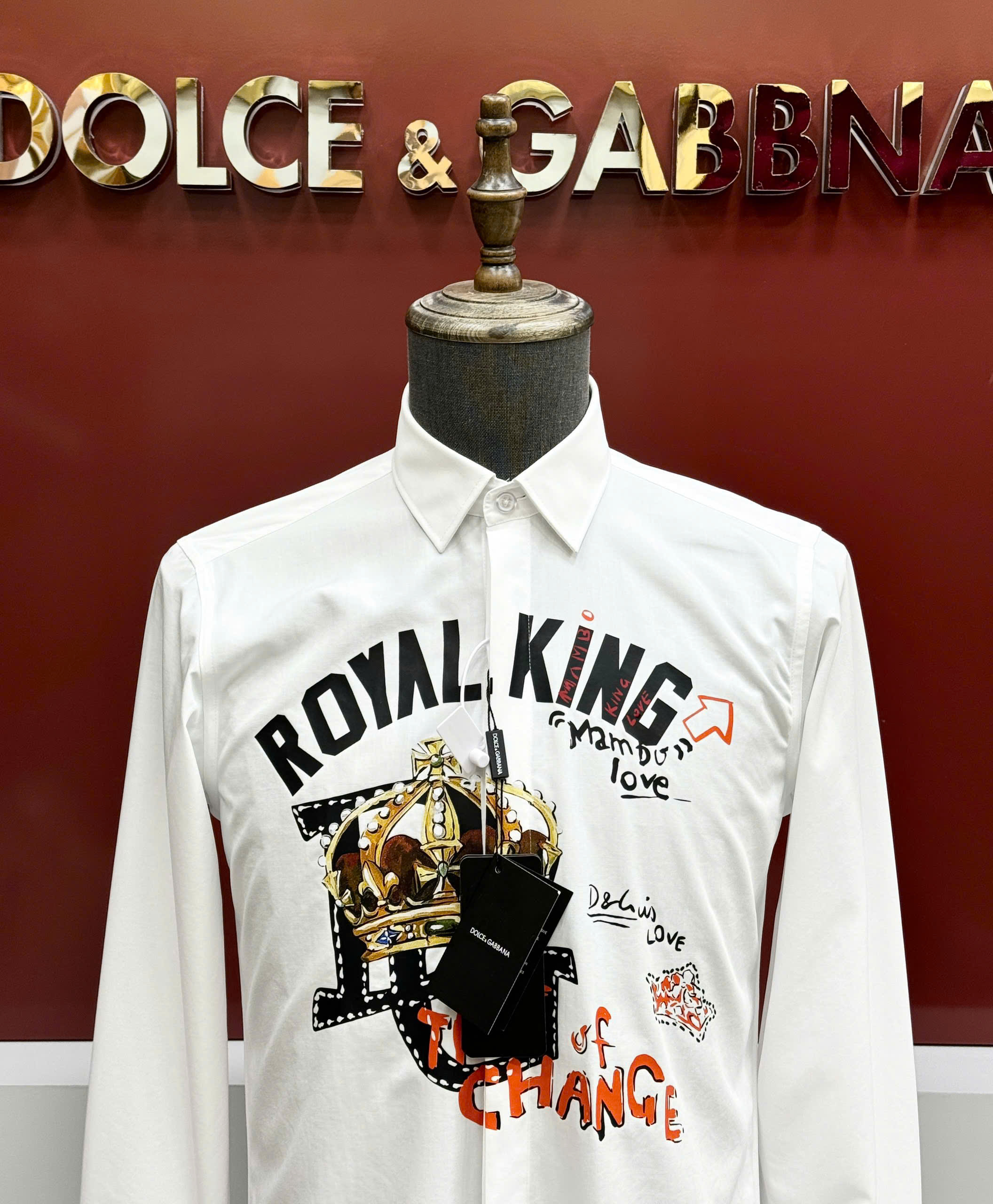 Áo sơ mi dài tay Dolce Gabbana DG Trắng họa tiết Royal King ngực Like Auth on web CD LK