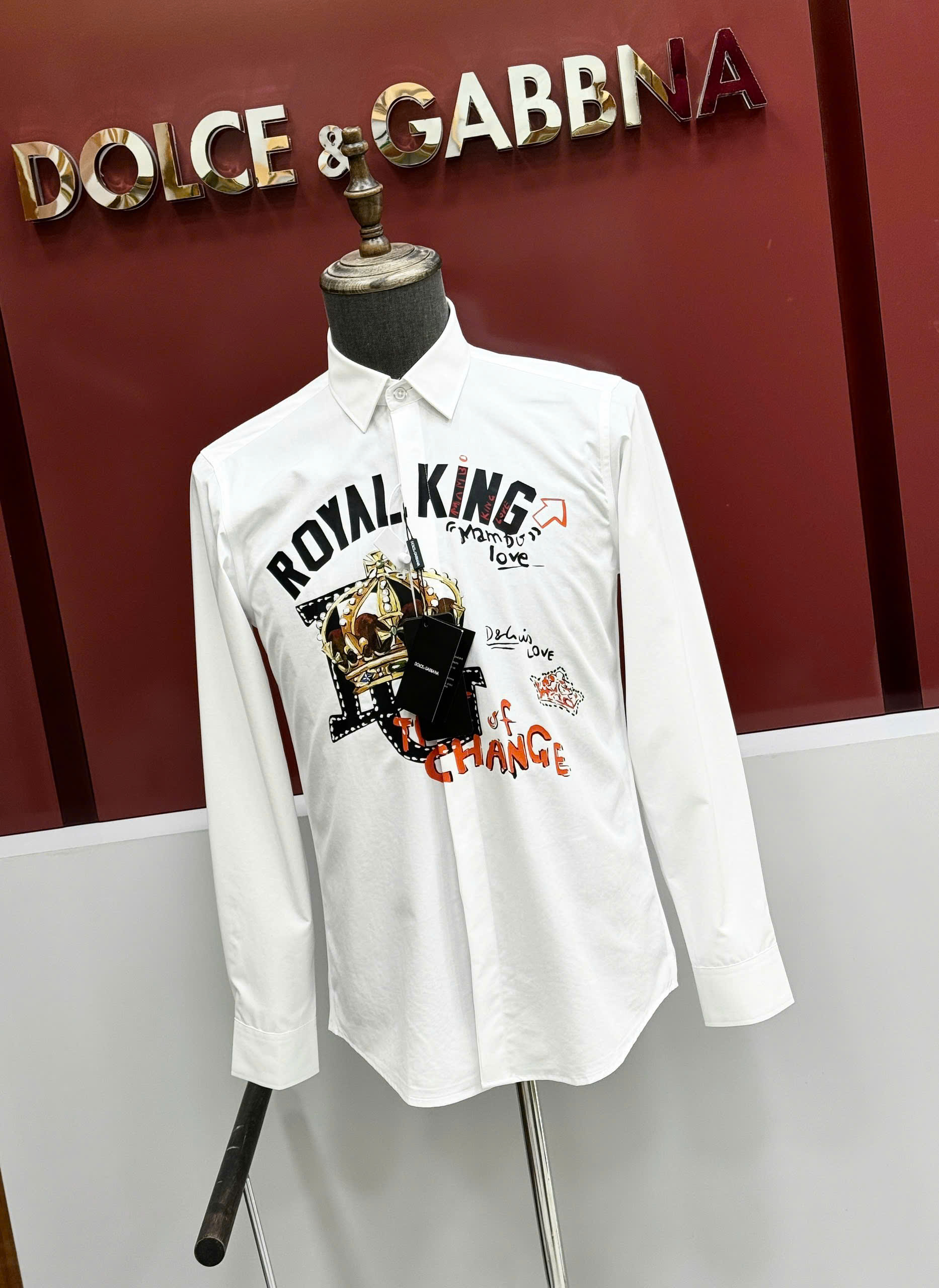 Áo sơ mi dài tay Dolce Gabbana DG Trắng họa tiết Royal King ngực Like Auth on web CD LK