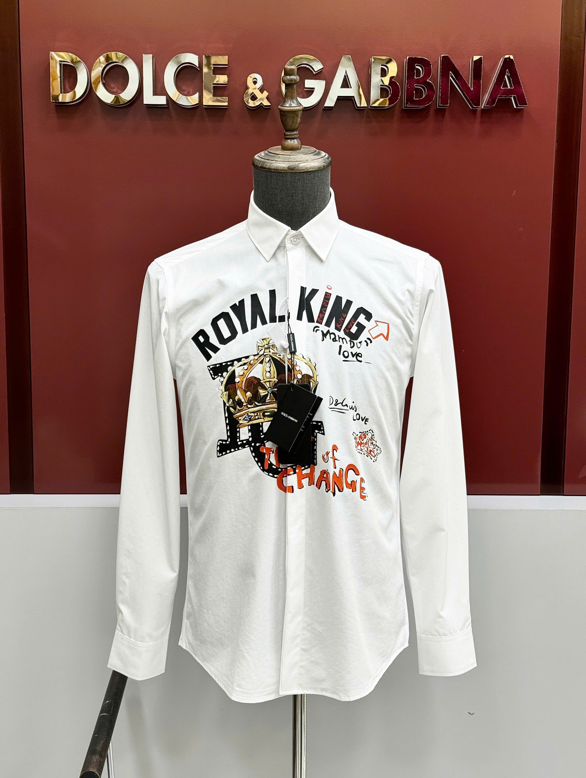 Áo sơ mi dài tay Dolce Gabbana DG Trắng họa tiết Royal King ngực Like Auth on web CD LK