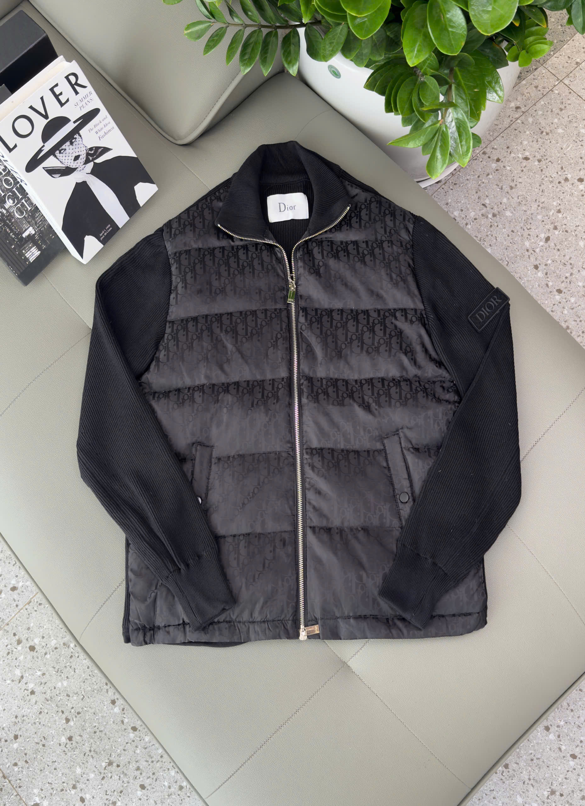 Áo khoác Dior CD Đen họa tiết Obique full phối tay len Like Auth 46-52 DDT