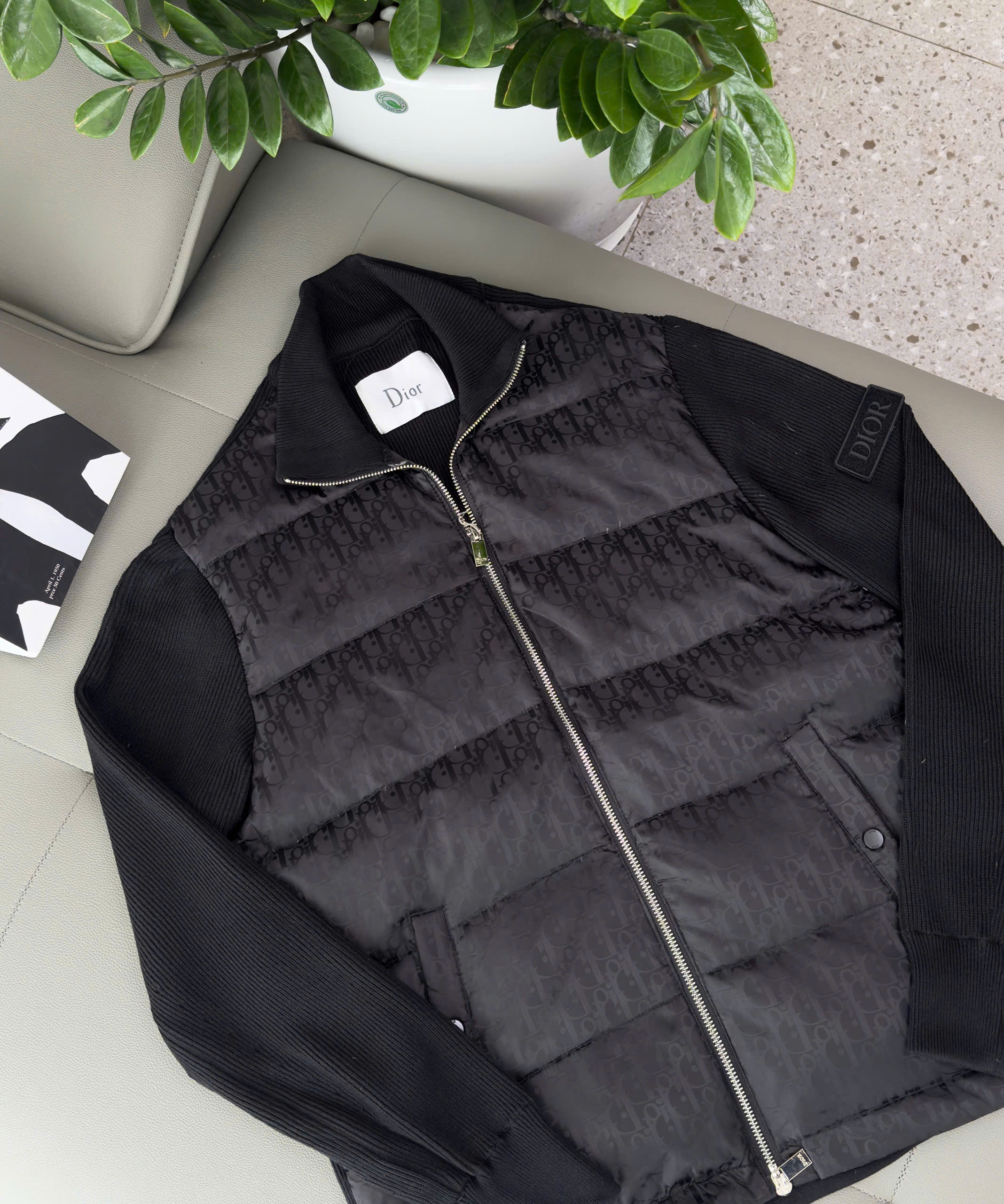 Áo khoác Dior CD Đen họa tiết Obique full phối tay len Like Auth 46-52 DDT