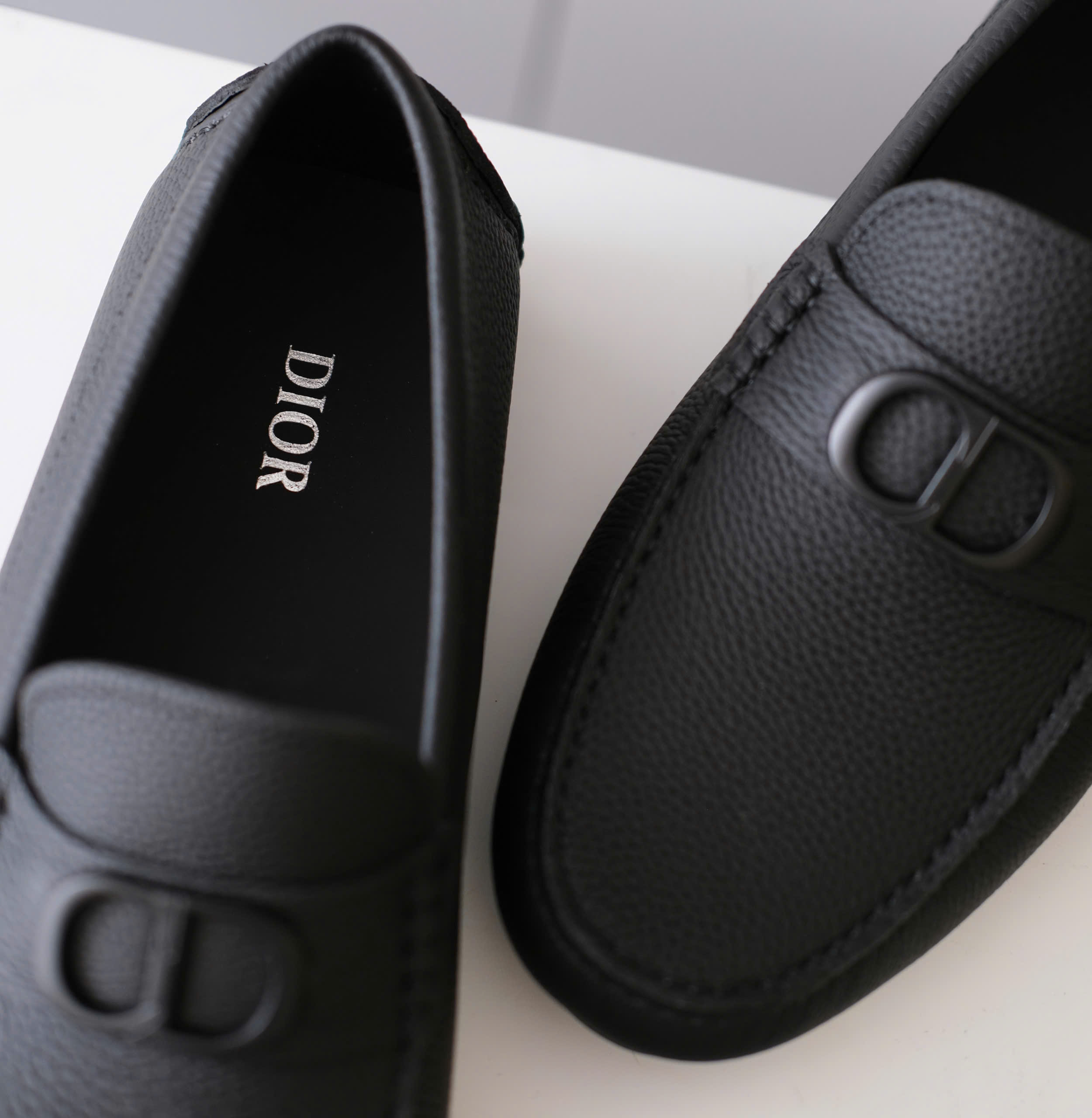 Giày moca Dior Đen sần logo CD tag Đen Like Auth 38-43 DDT