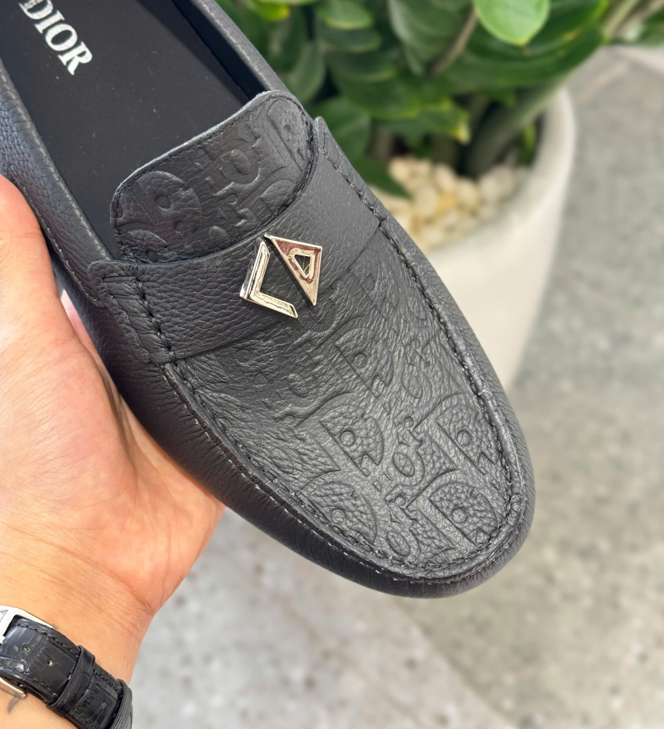 Giày moca Dior Đen sần logo CD vân chìm full Like Auth 38-43 DDT