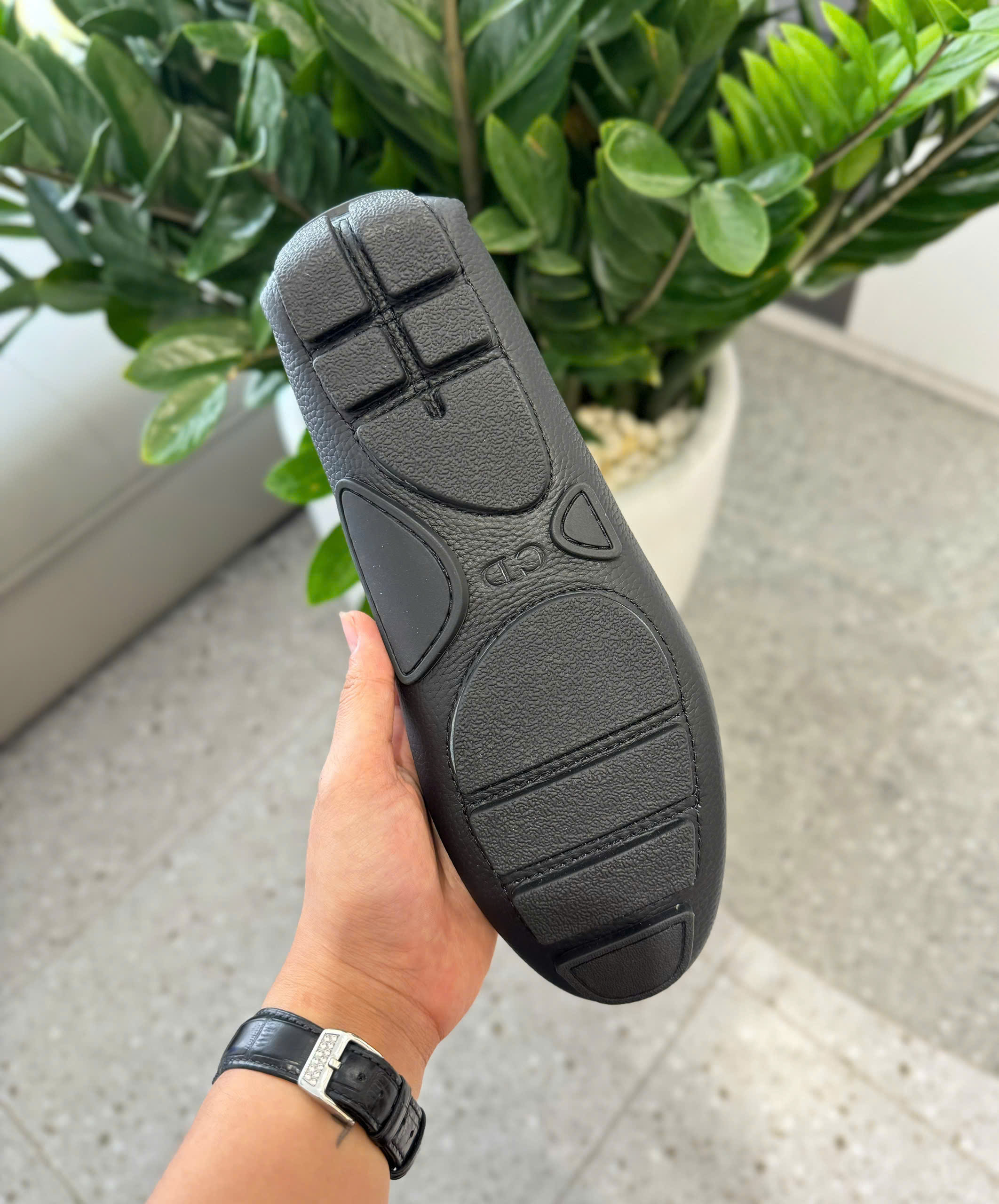 Giày moca Dior Đen sần logo CD vân chìm full Like Auth 38-43 DDT