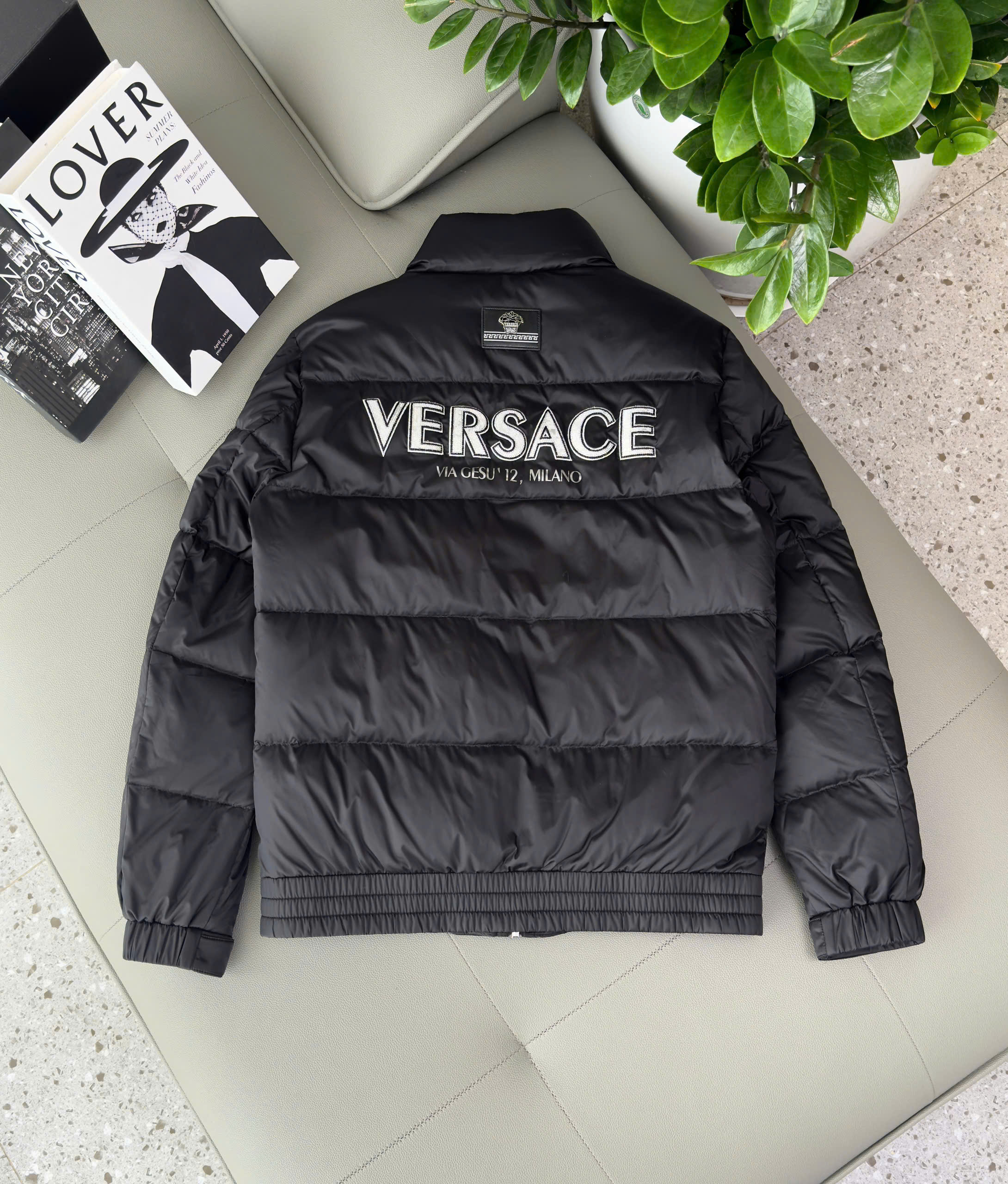 Áo khoác phao Versace lót lông vũ siêu ấm Like Auth 48-54 DDT