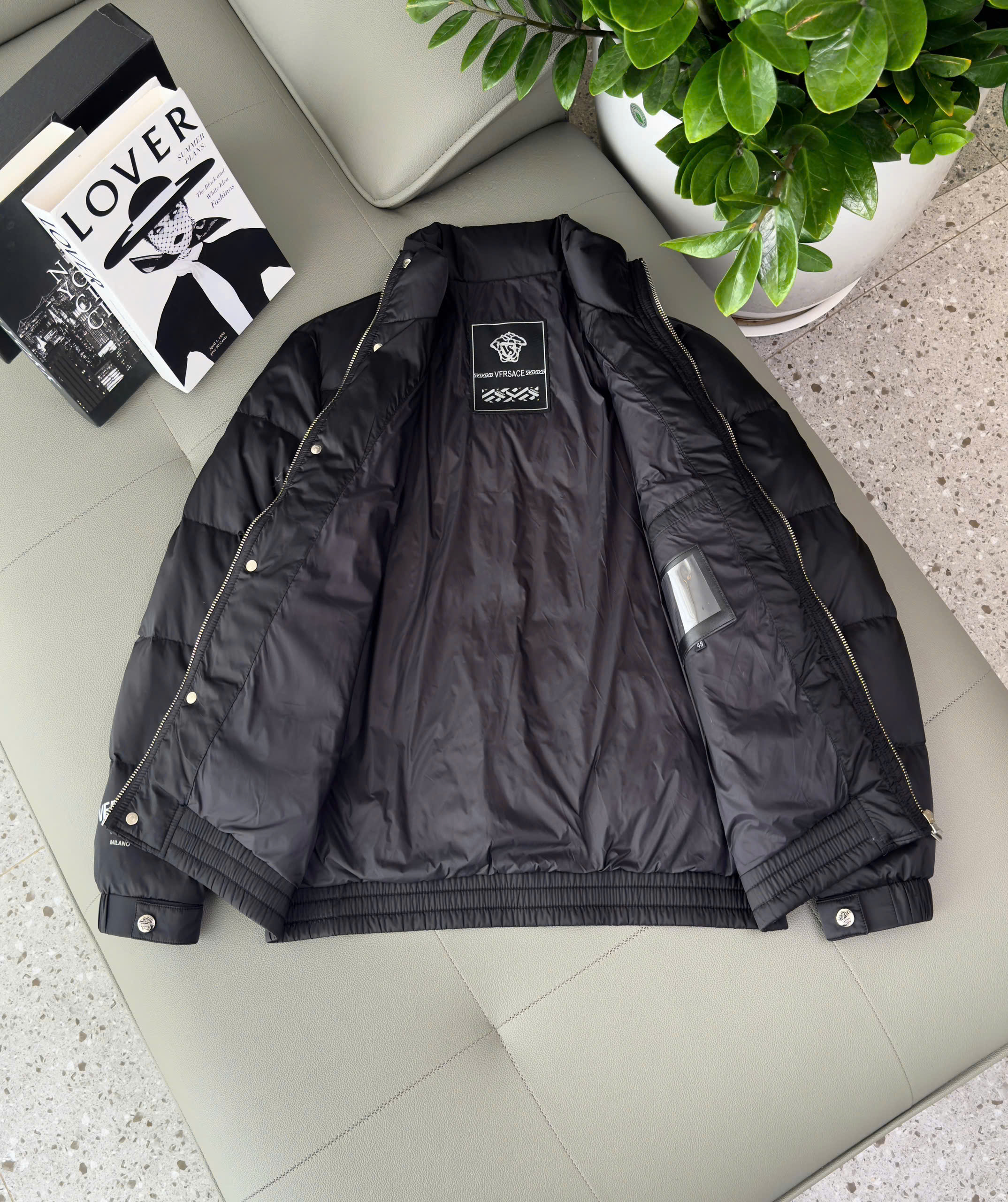 Áo khoác phao Versace lót lông vũ siêu ấm Like Auth 48-54 DDT