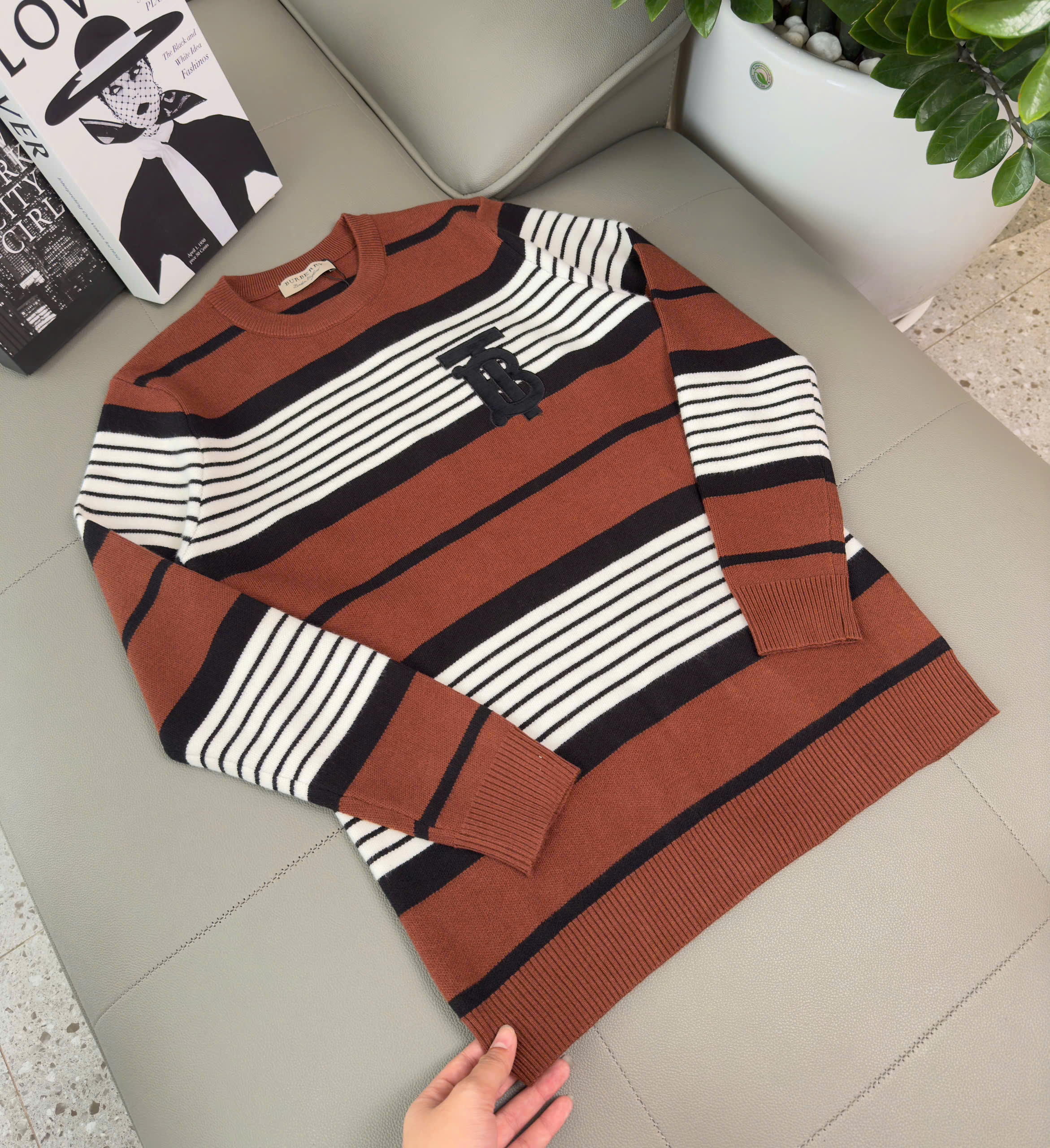 Áo sweater len Burberry BBR Đỏ sọc Trắng Đen logo thêu TB Like AUth M-XXL DDT