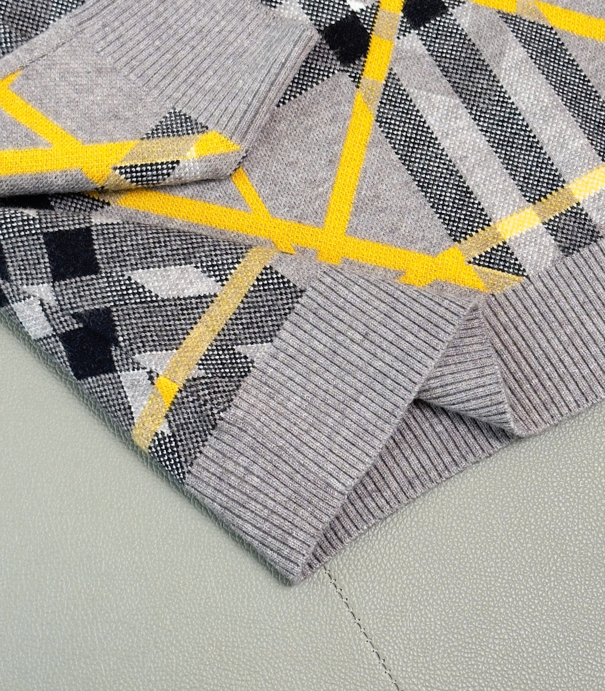 Áo sweater len Burberry BBR Xám Ghi kẻ sọc Like AUth M-XXL DDT