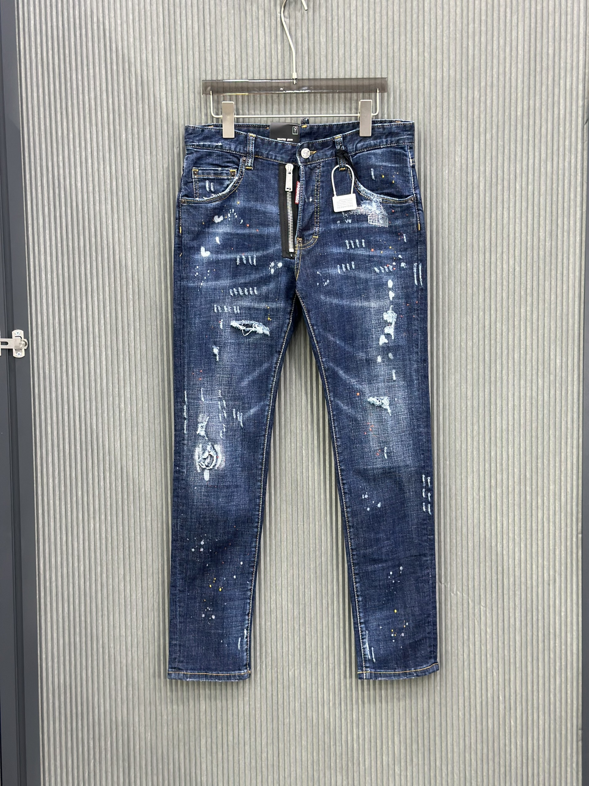 Quần Jean Dsquared2 DSQ 2062 Xanh rách xước khóa lệch Like Auth 44-52 VTN